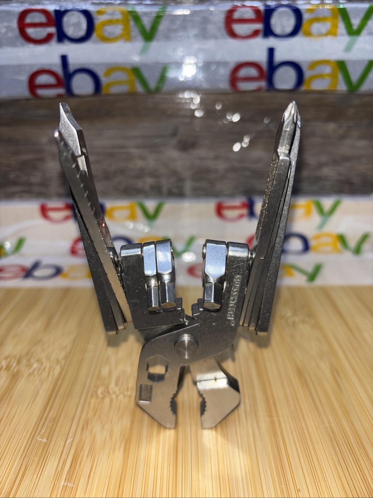 SWISS+TECH ST53130 Pocket Multi-Tool Kit (22-in-1) Tool with Wrenches, Allens