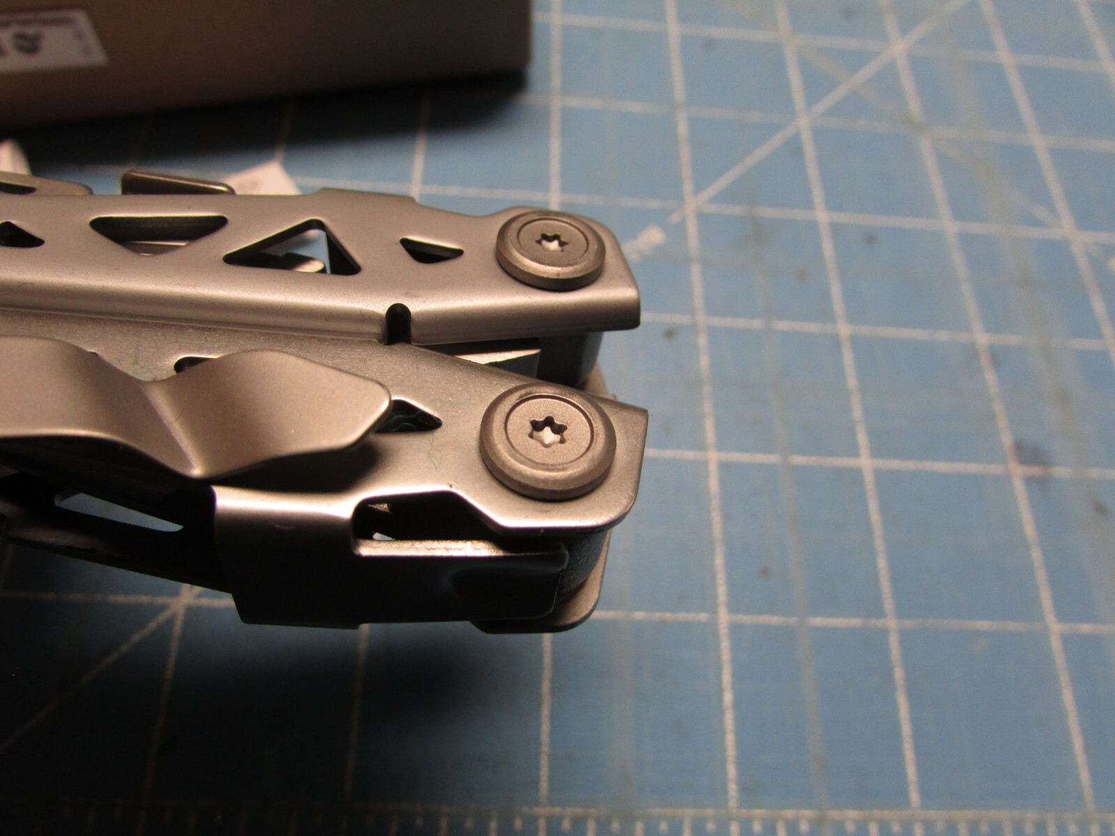 gerber suspension NXT multi-tool pliers free shipping