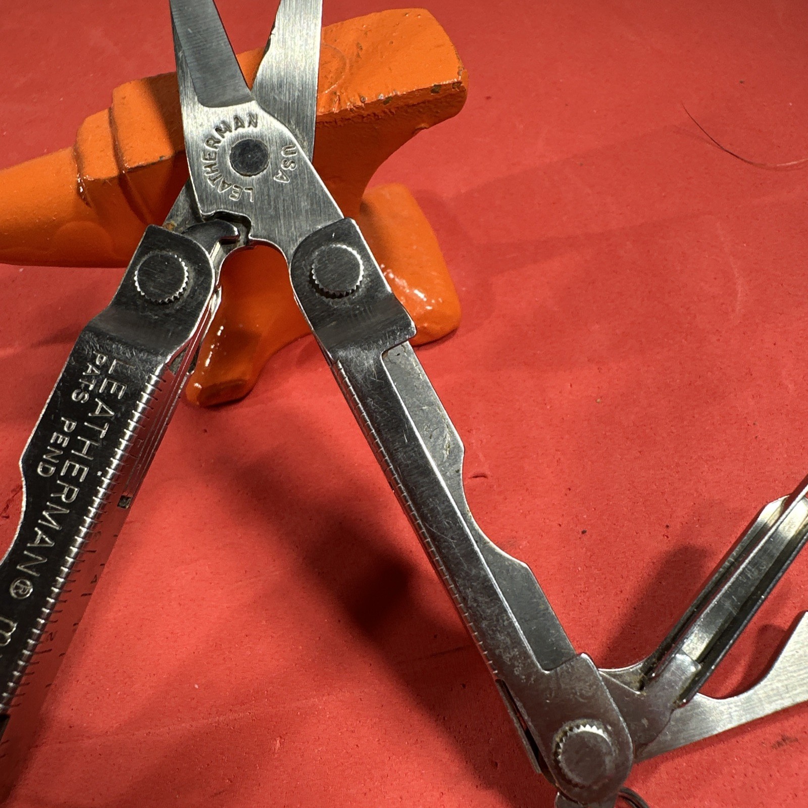 Leatherman Micra Multi-Tool, Knife, Scissors, Stainless Date 10/99