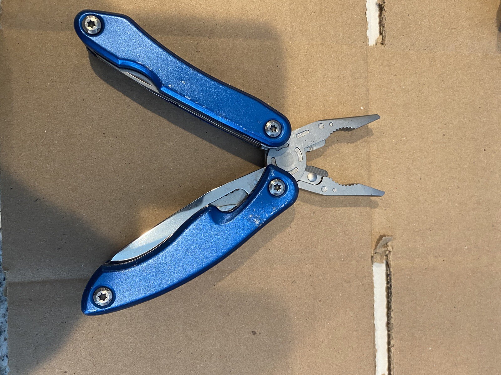 Multi-Tool Heavy Duty Stainless Steel LIGHTLY USED