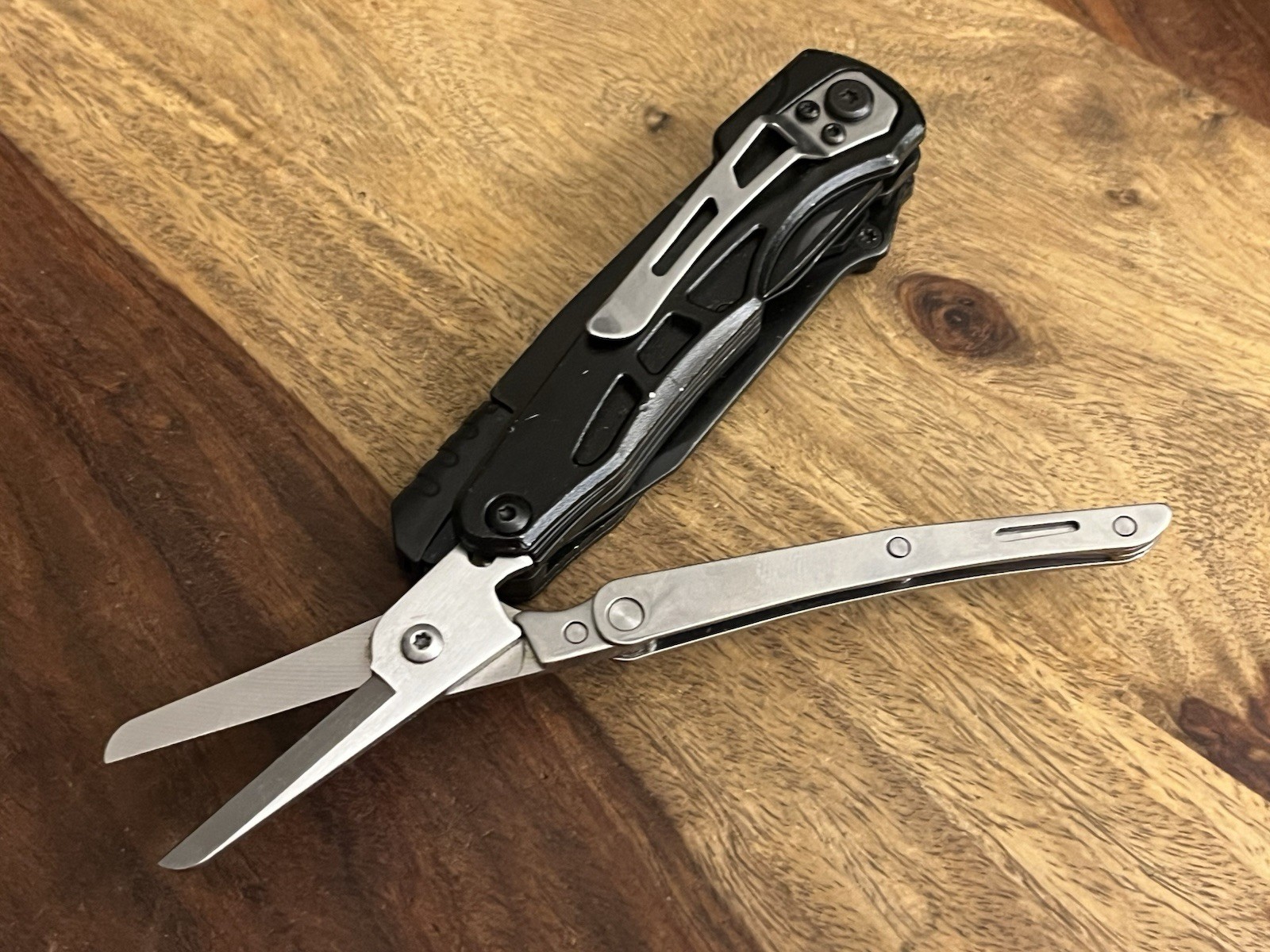RoverTac Pocket Knife Multitool 13-in-1 Multi Tool Excellent Condition w/Sheath