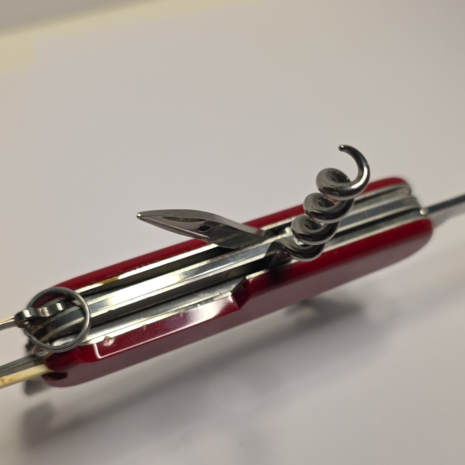 Victorinox Swiss Army Tinker Small Red Multi-Tool Knife Corkscrew Openers 7-Tool