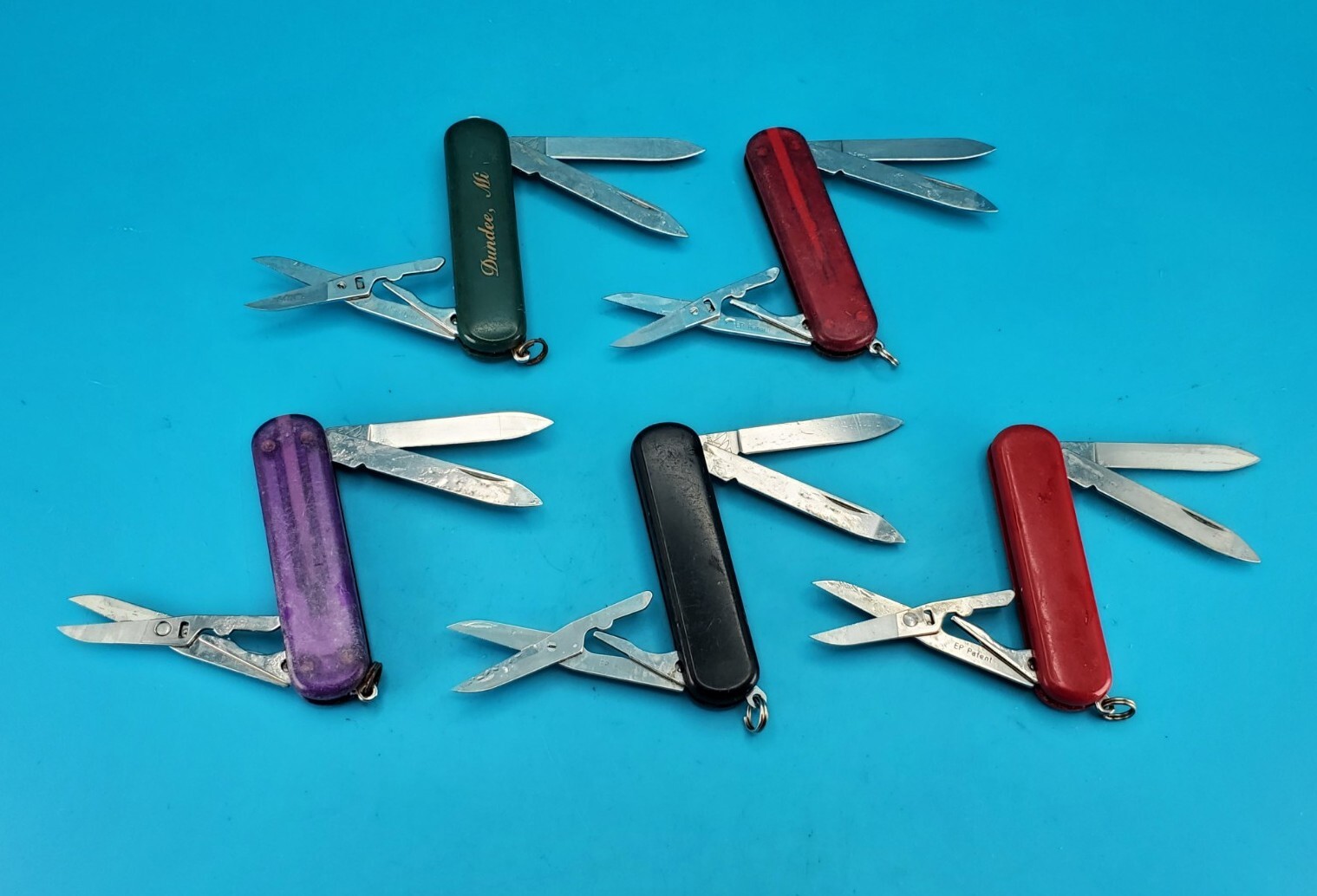 Lot of 5 Wenger Esquire Swiss Army Knife Multi Tools!