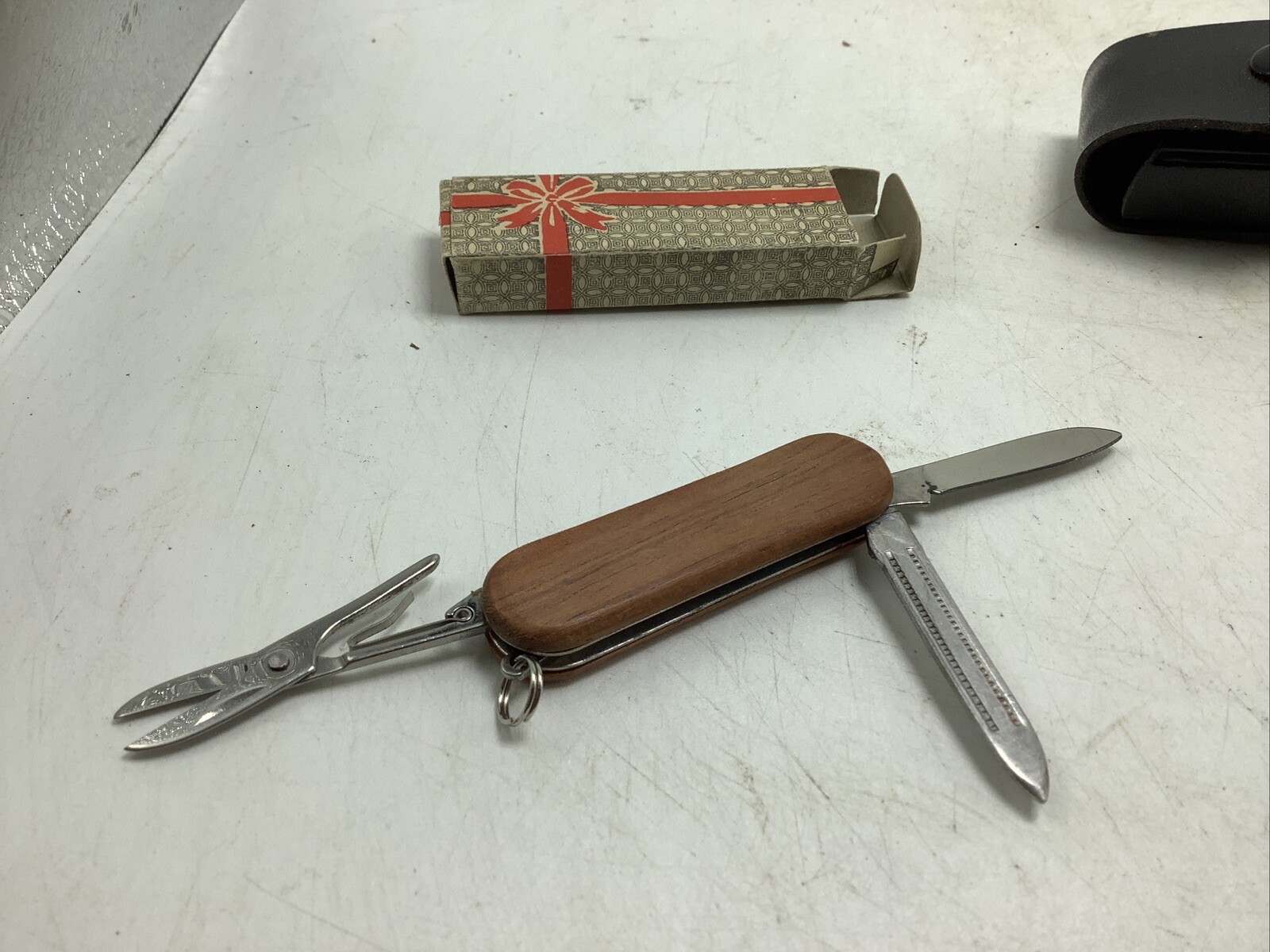 Early Times Multi-Tool Utility Pocket Knife Lot Of 3