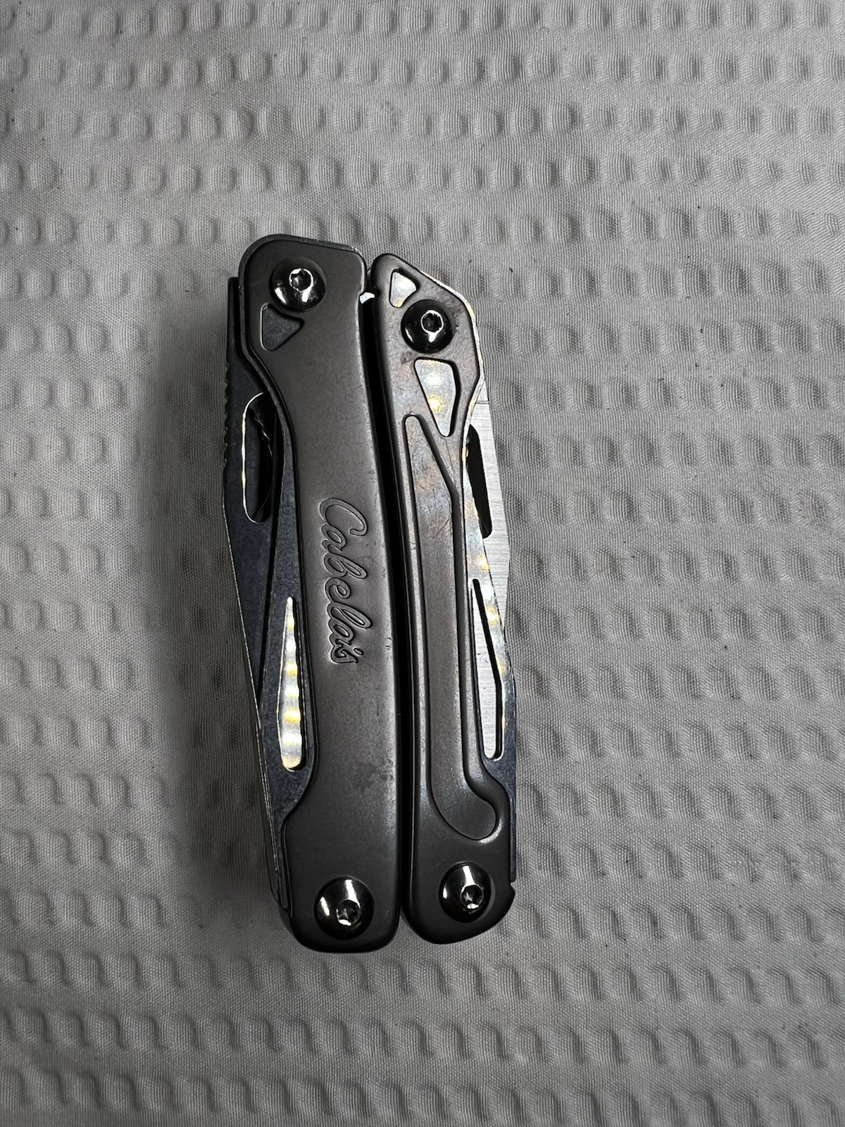 Cabela’s 14-in-1 Folding Multi-Tool Pliers Knife Stainless Steel