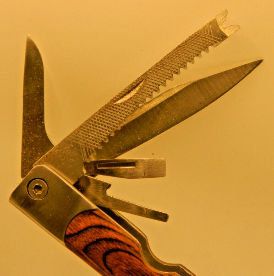 2CR – MULTI TOOL – 9 Blades Plus Pliers – Stainless Steel – See ALL Pictures –