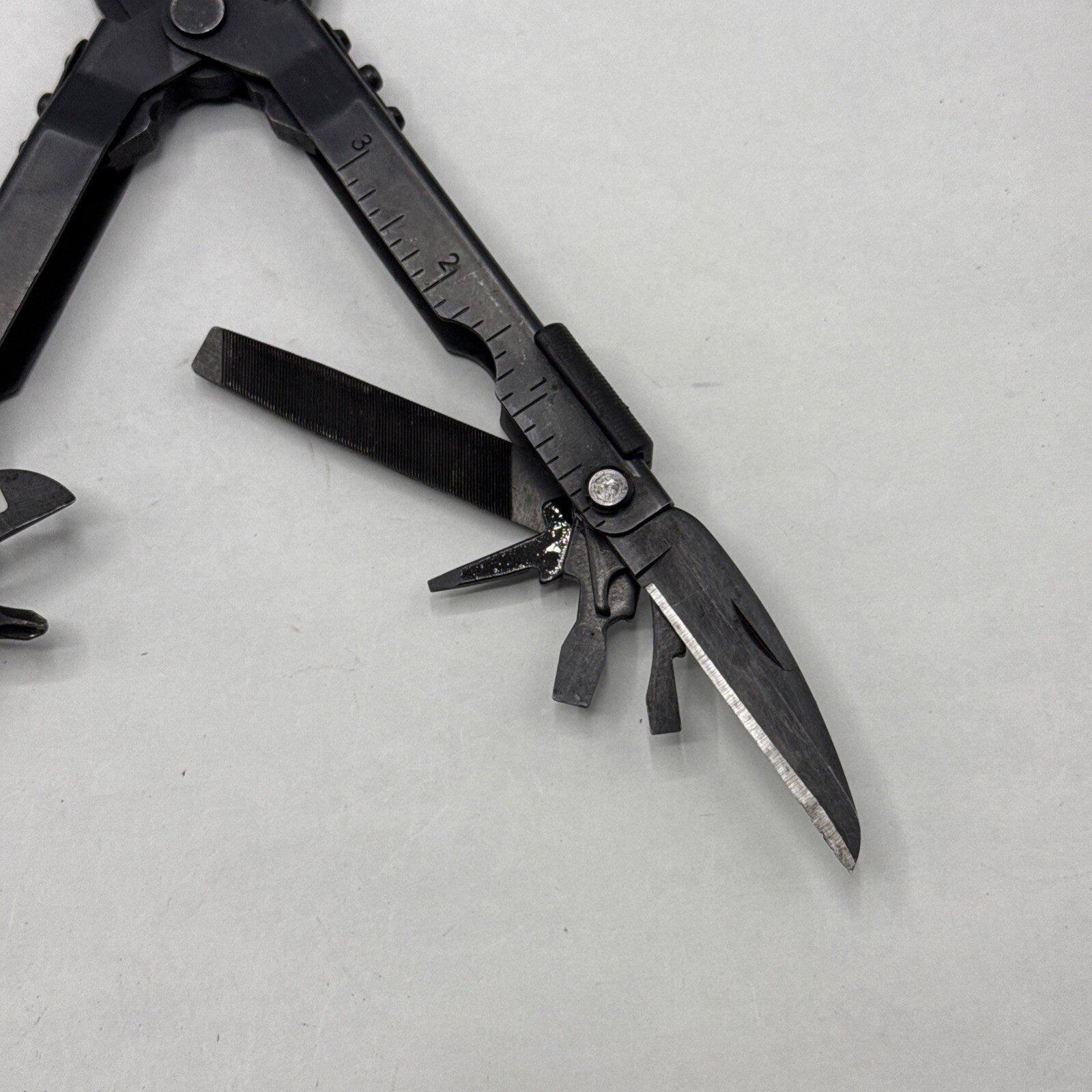 Gerber MP 600, Carbide Cutters, Needlenose – Black