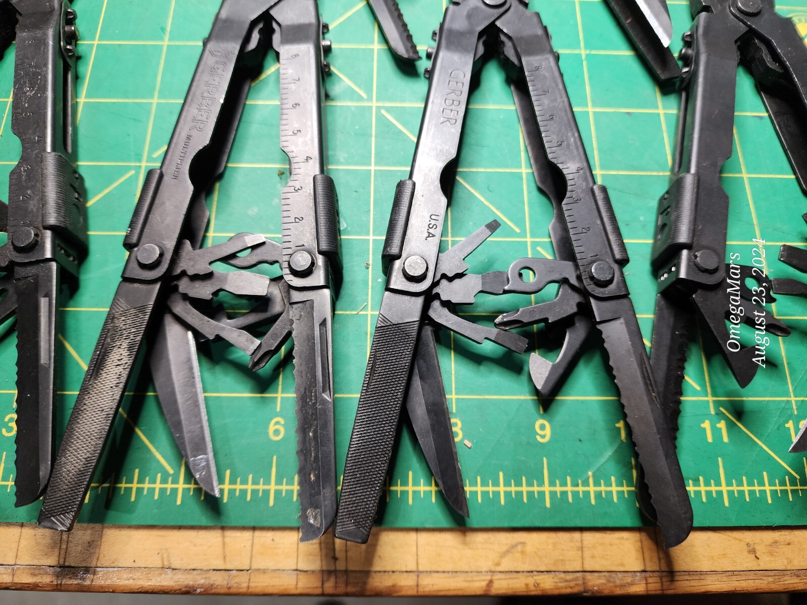 Gerber black MP 600 x1(ONE) per. Multi-Plier 600 Excellent, W/ Sheath, READ