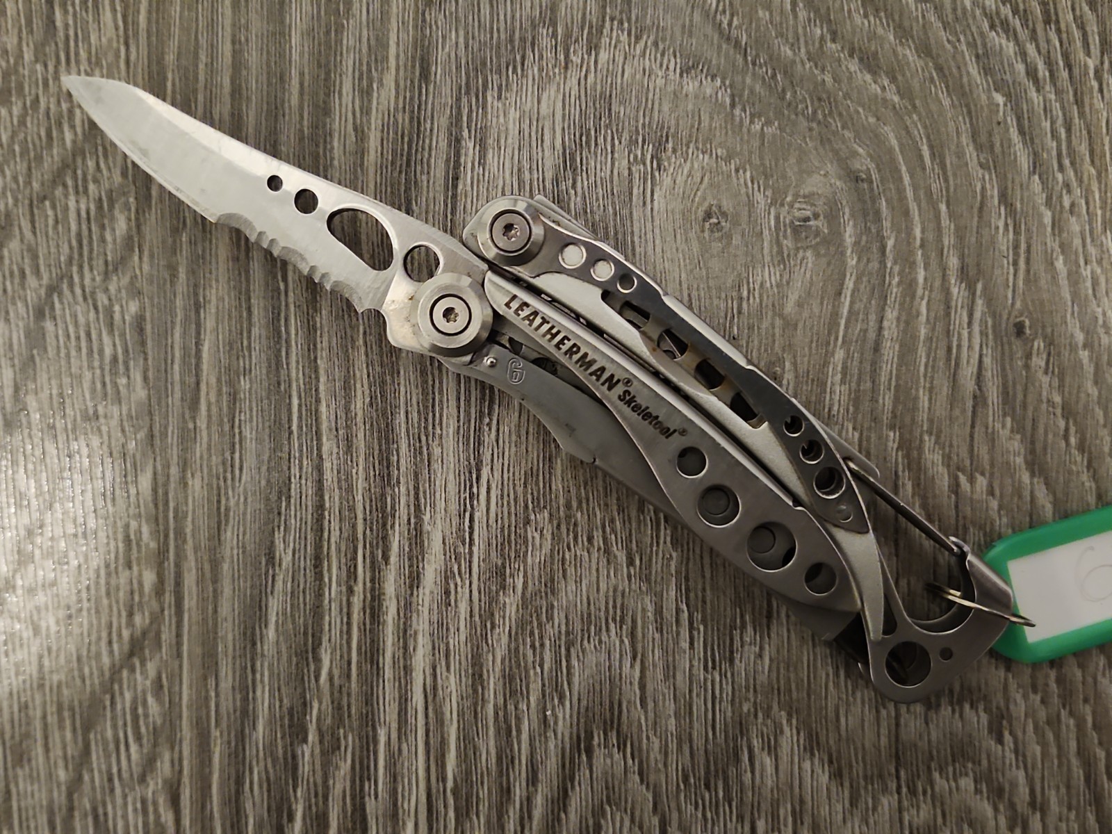 Leatherman Skeletool Multi-Tool – Used, Good Condition