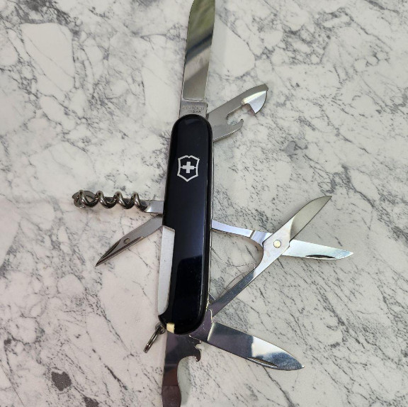 Mercedes-Benz Collection ×Victorinox Climber Knife B66953409 Black NEW