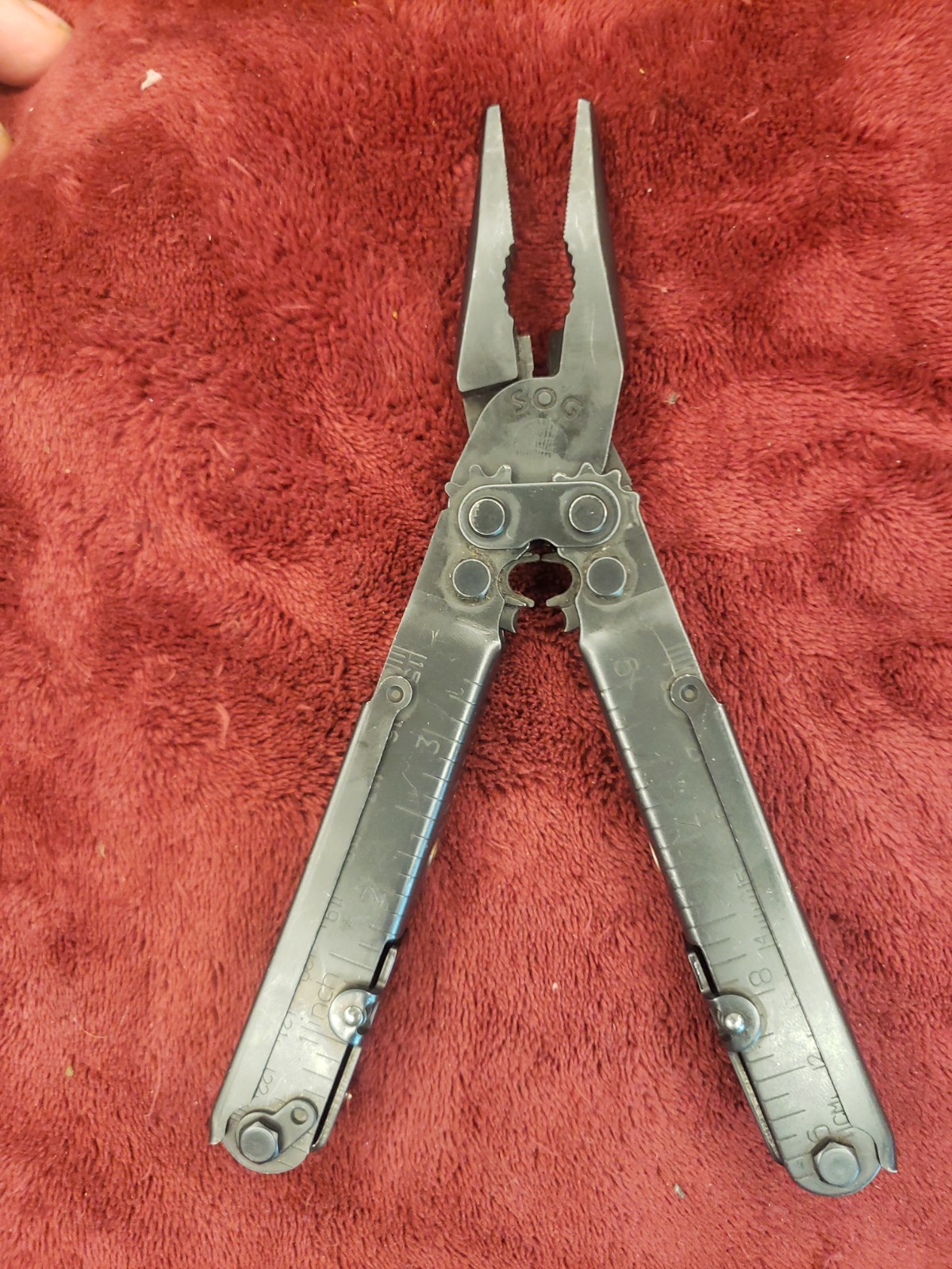 SOG PowerLock Multi tool Stainless
