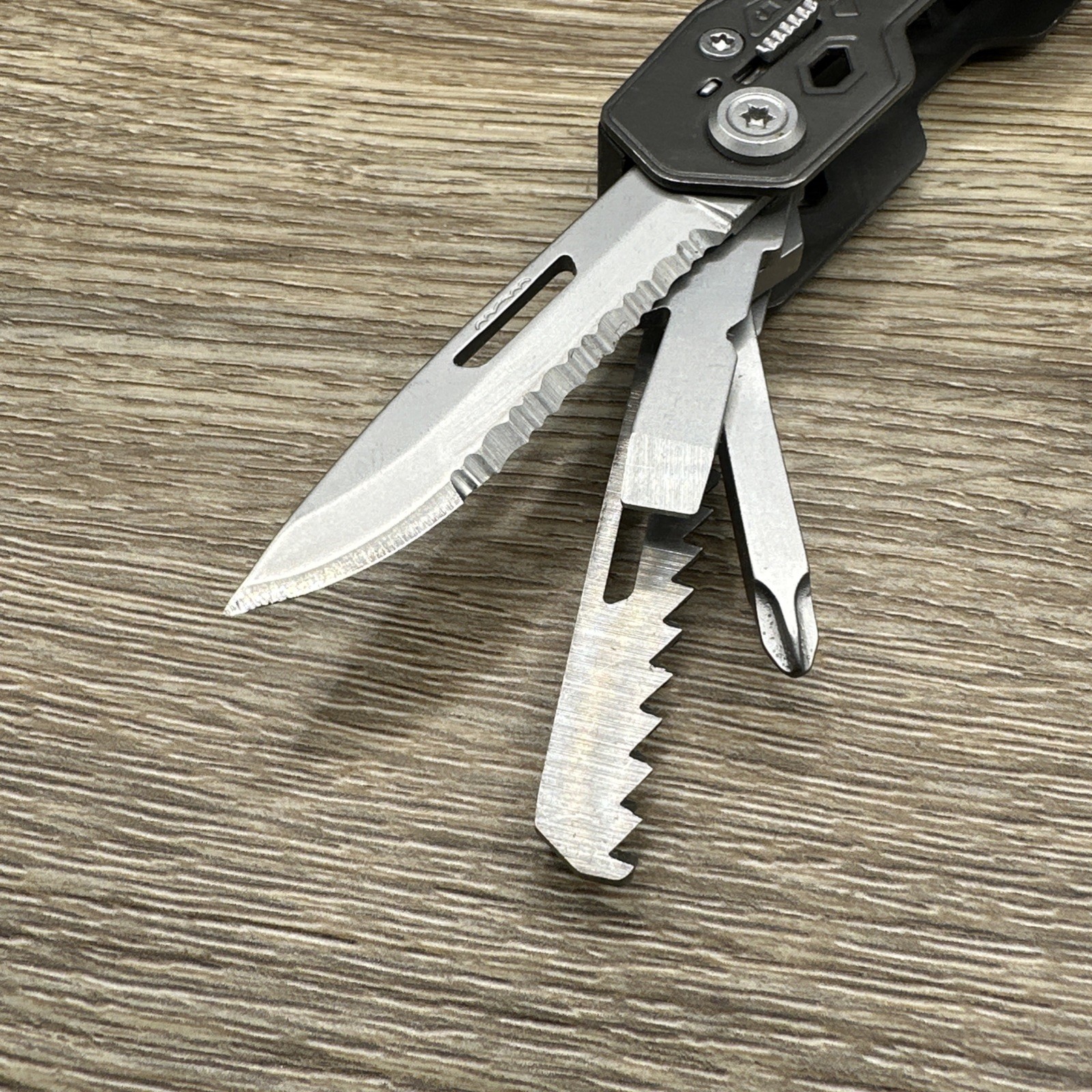 Gerber Truss Multi-Tool Pliers Knife Folding EDC FAST SHIPPING!