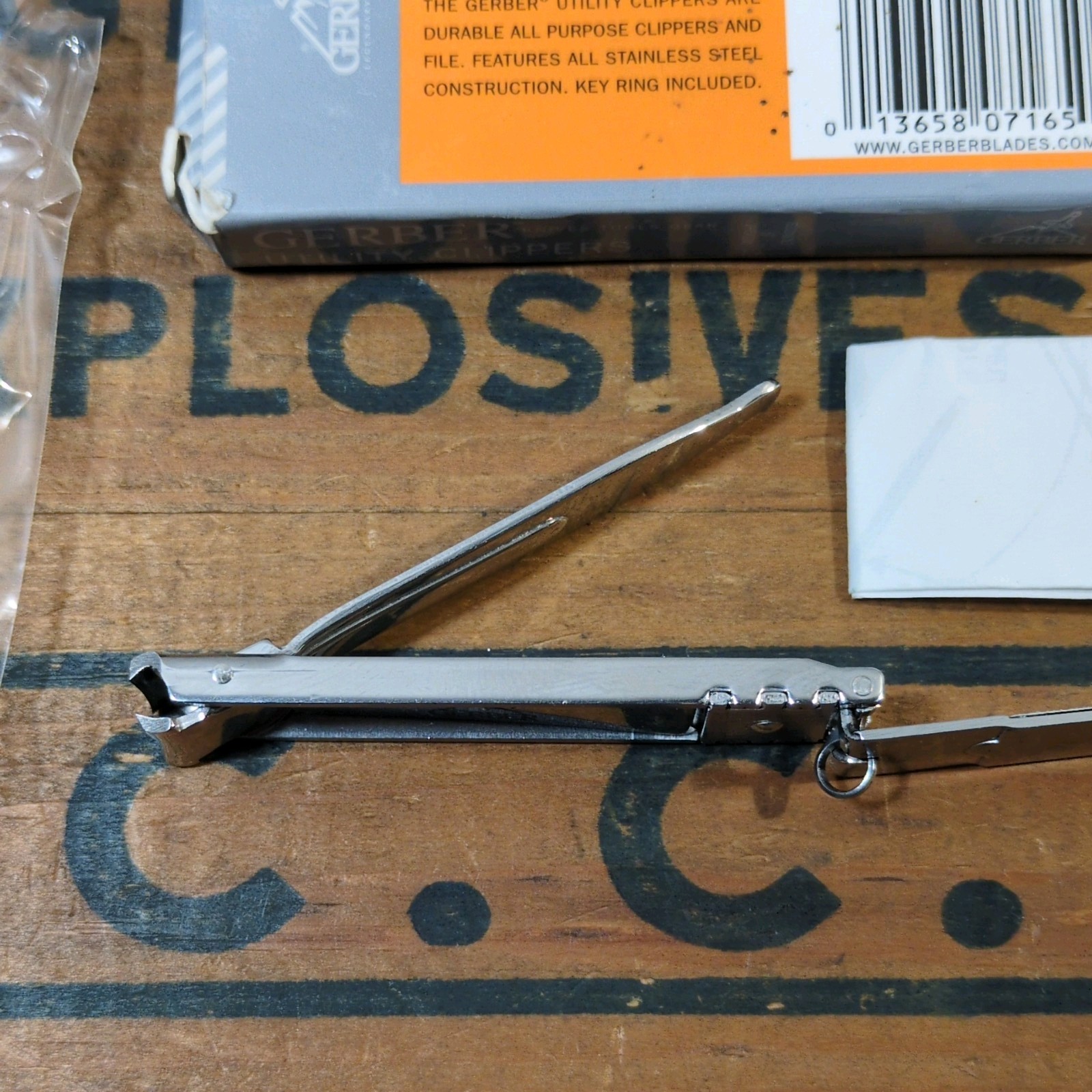 Gerber Utility Clippers W/ Key Ring, File, Screwdriver, Original Box