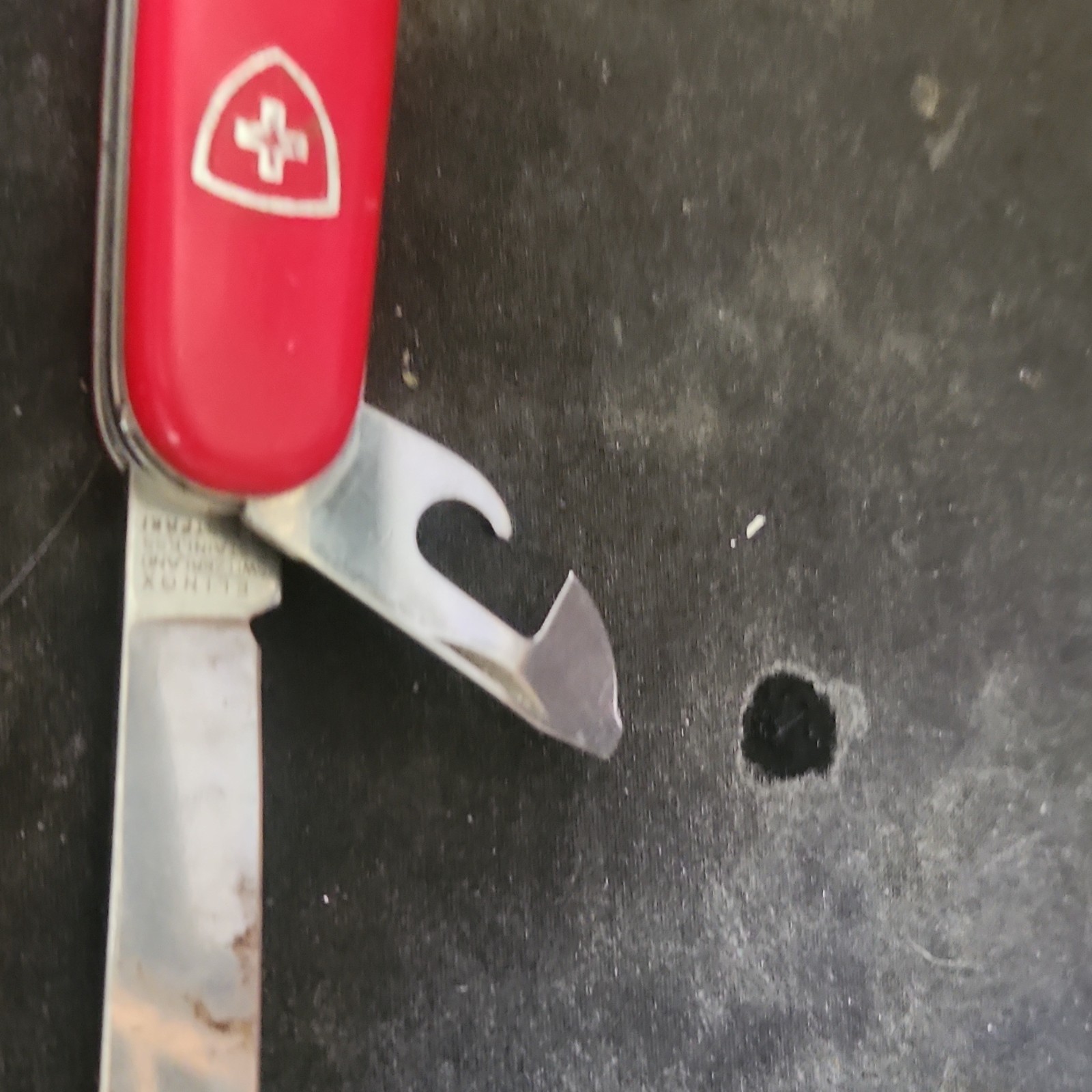 Victorinox Swiss Army Knife Red 12-Tool Multi-Tool w/ Corkscrew & Openers
