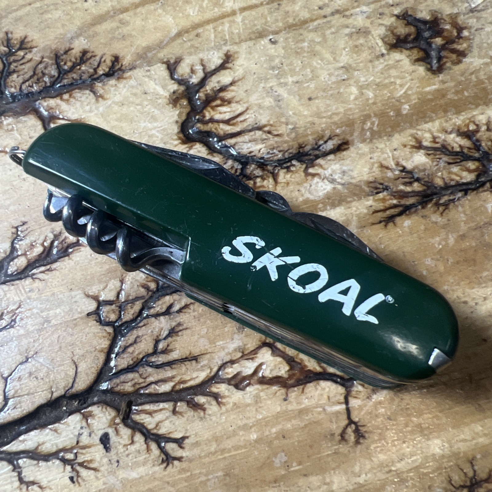 Skoal Multi Tool Collectible Promotional Swiss Army Utility Pocket Knife 13 Tool