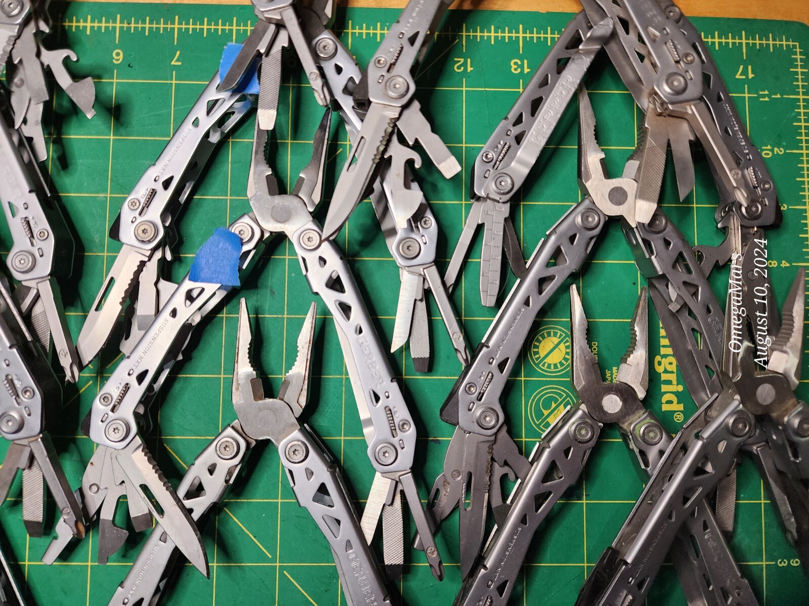 Gerber Suspension NXT x3(THREE) at random bundle per order multi tool