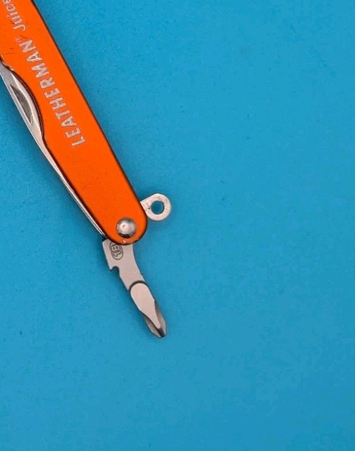 Leatherman Juice S2 Orange Multi Tool! RETIRED!