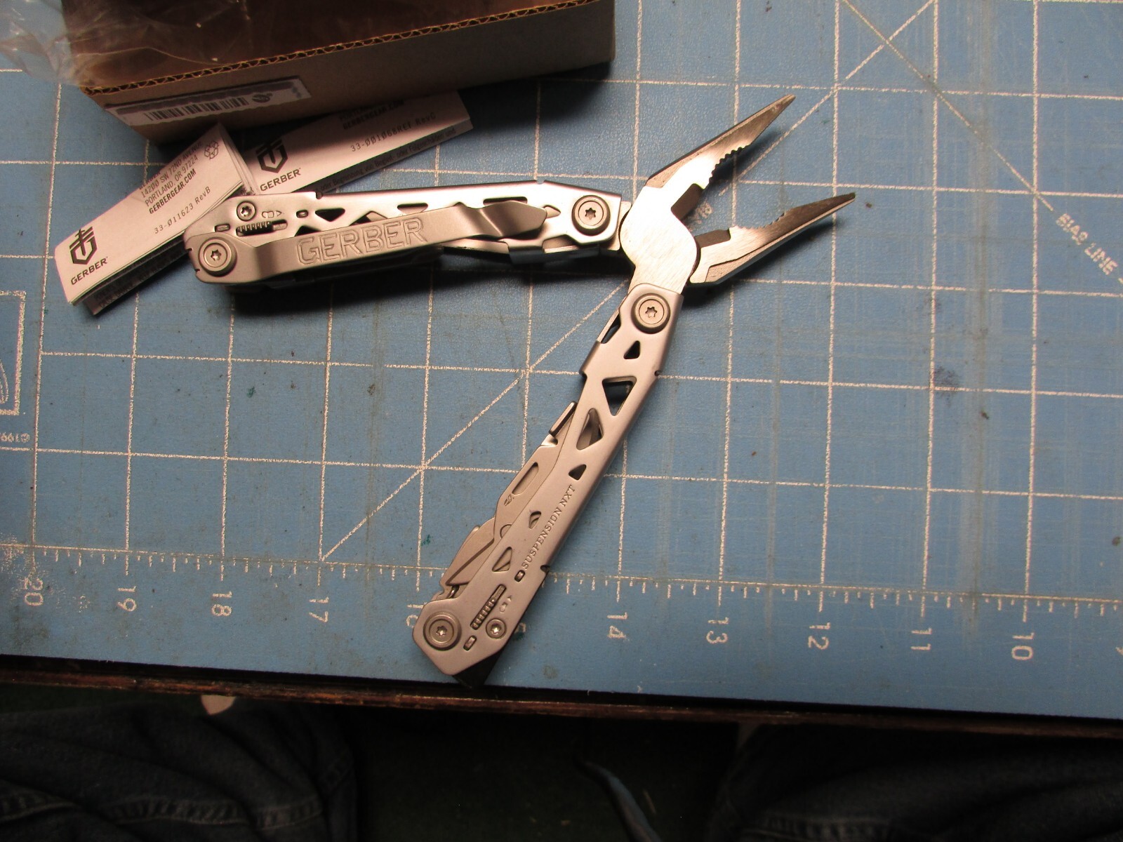 gerber suspension NXT multi-tool pliers free shipping
