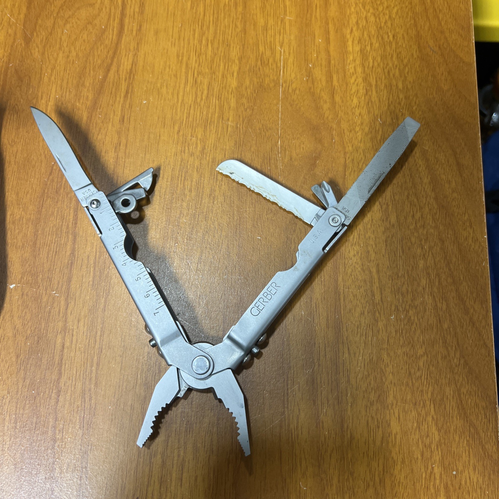 Gerber Multi-Plier 600 Stainless Steel Blunt Nose Multi-Tool with Sheath