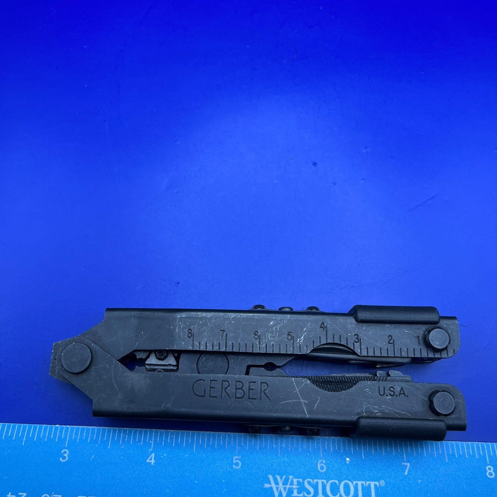 Gerber MP600 Black Oxide Multi-Tool Blunt Nose Pliers Carbide Cutters