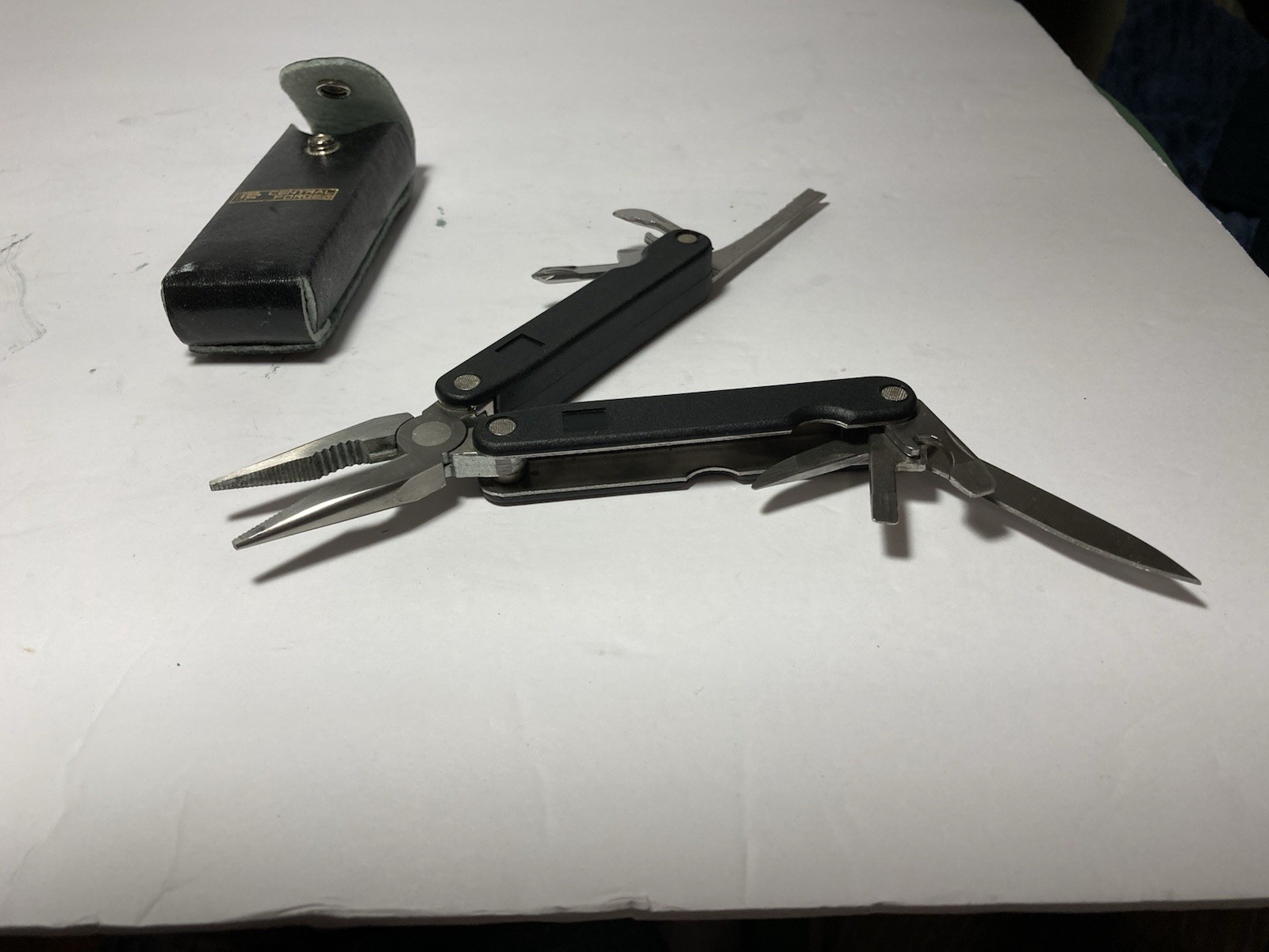 Rare New Vintage Central Forge Multi Tool And Leather Sheath 9 Tools In One