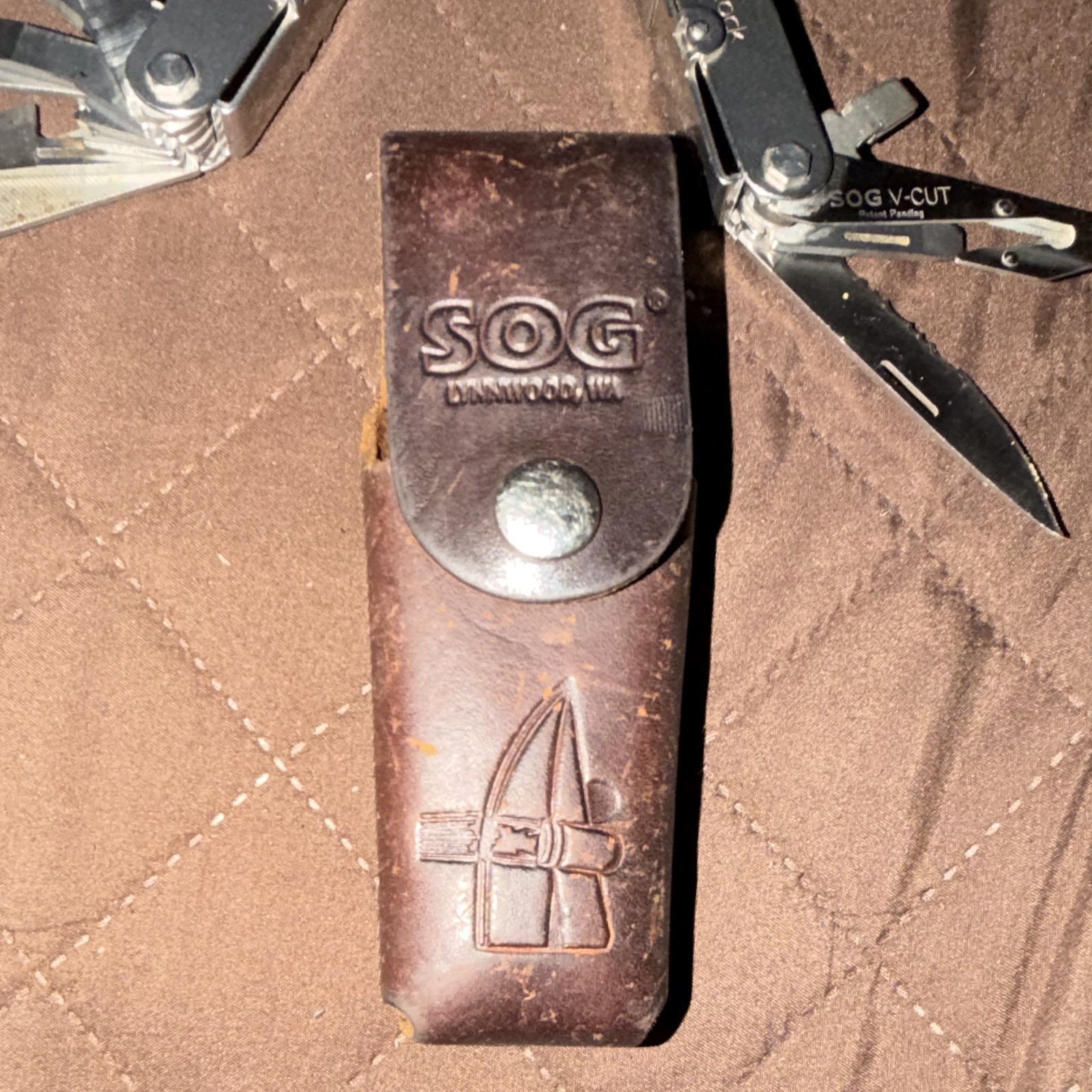 Vintage SOG PowerLock S60 18-Tool Stainless MultiTool w/ Leather Sheath 3″ Blade