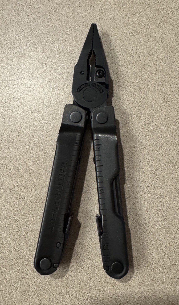 Leatherman Rebar Multi-Tool! Free Shipping! BLACK OXIDE!