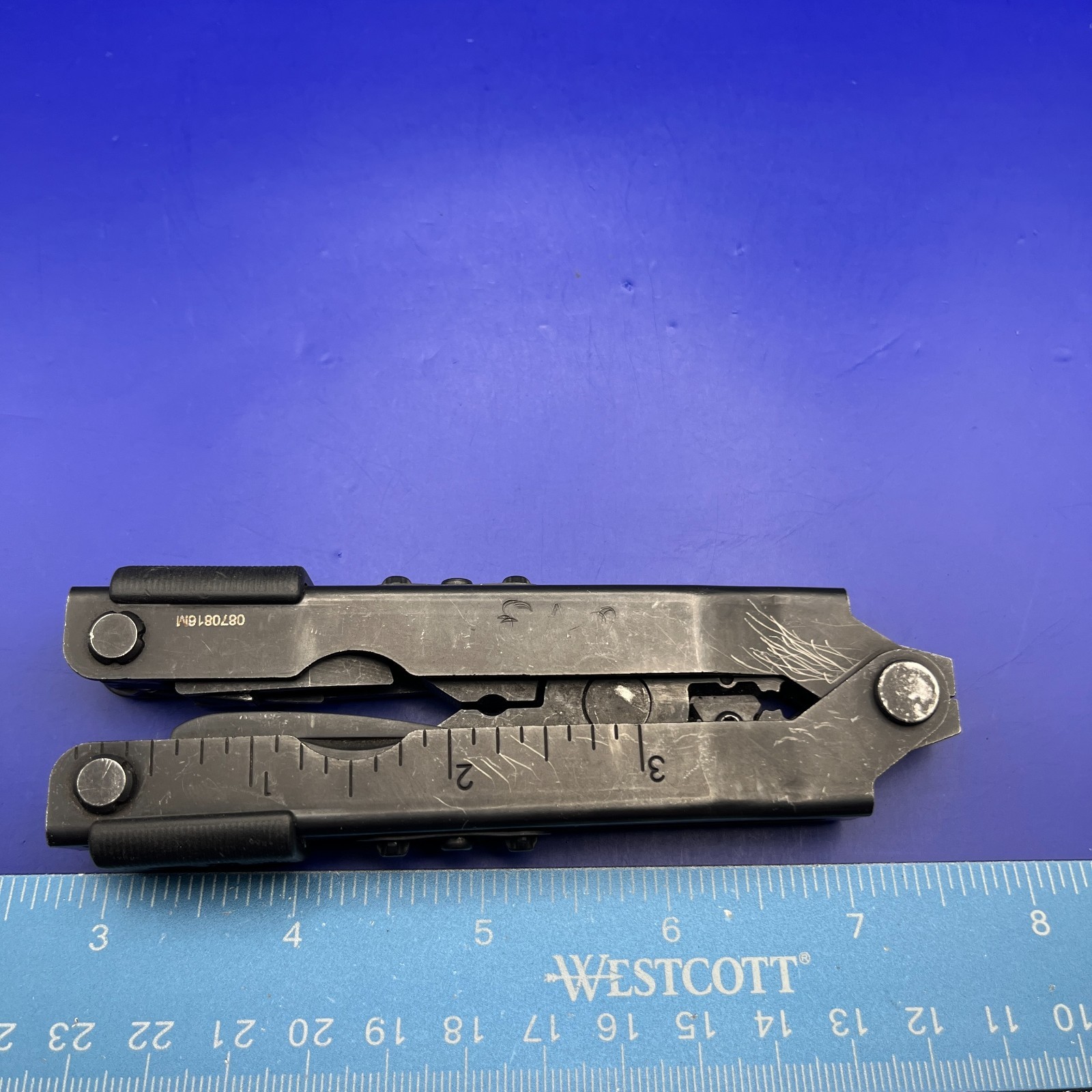Gerber MP600 Black Oxide Multi-Tool Blunt Nose Pliers Carbide Cutters