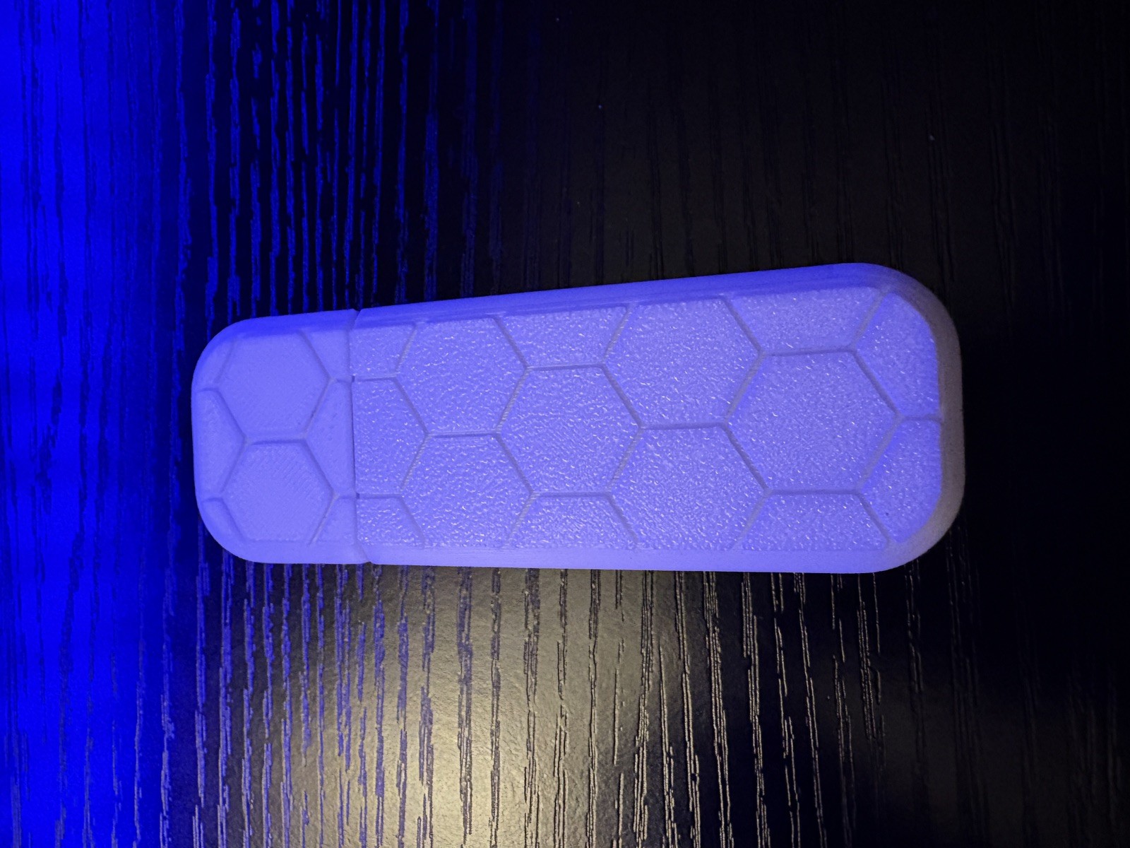 7 pc white 3-D printed PLA Every Day Carry samples, utilities and supplement kit
