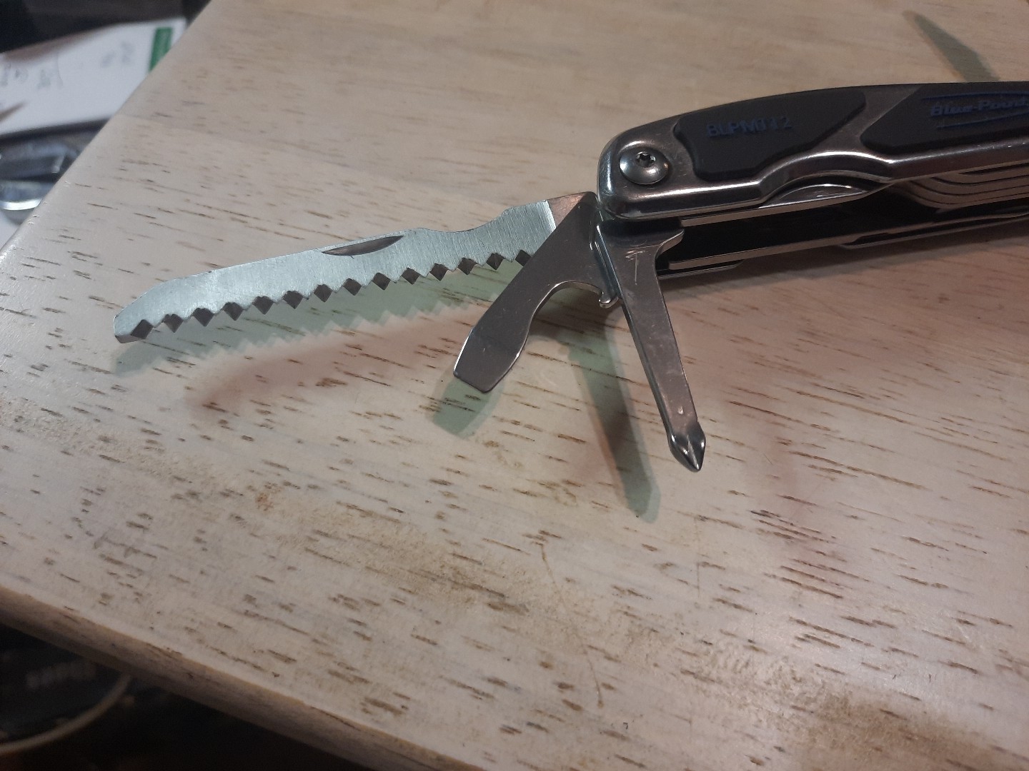 BLUE POINT BLPMT12 Multitool w/LED Work Light
