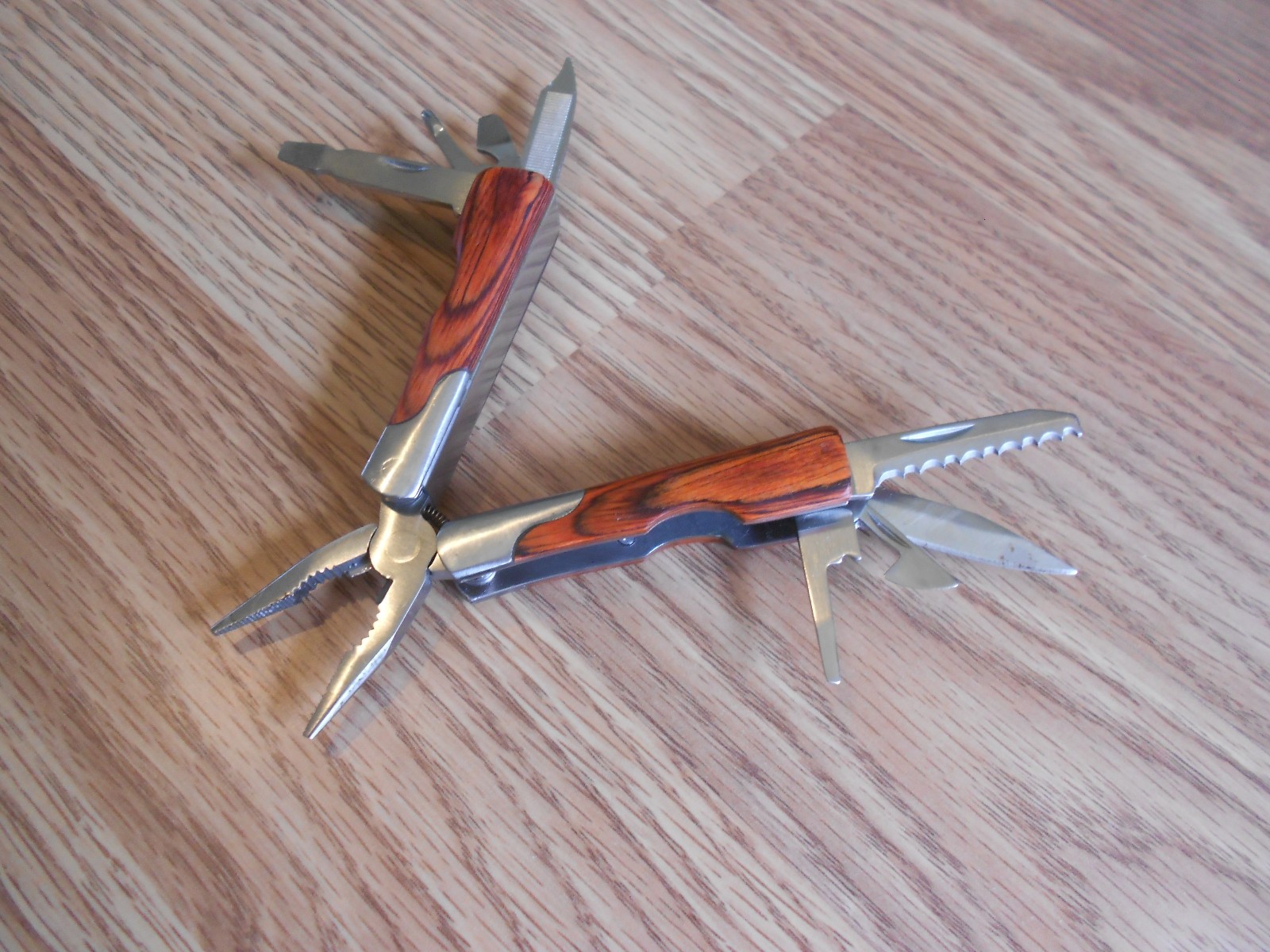 Sheffield 9 In 1 Wood Grain Handle Multi Tool Knife Made By Sheffield 9 In 1