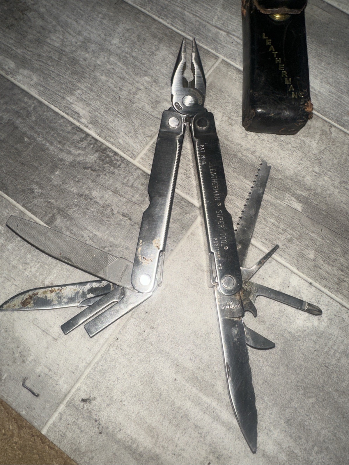 Leatherman Super Tool Multi-tool Pliers with Sheath