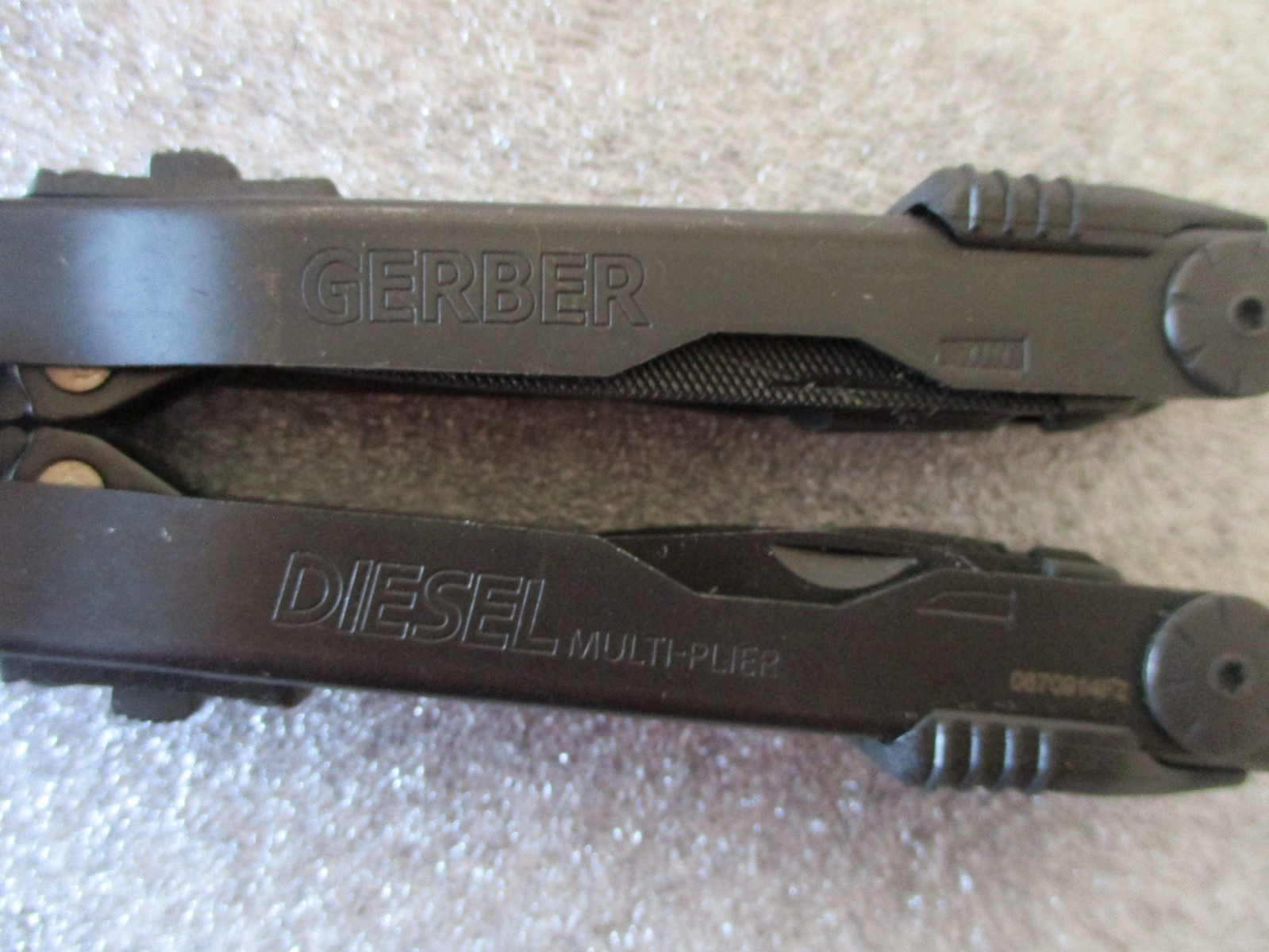 GERBER DIESEL MULTI-PLIER-2w/1 CASE+LEATHERMAN WAVE MULTI-TOOL & CASE-EXCELLENT!