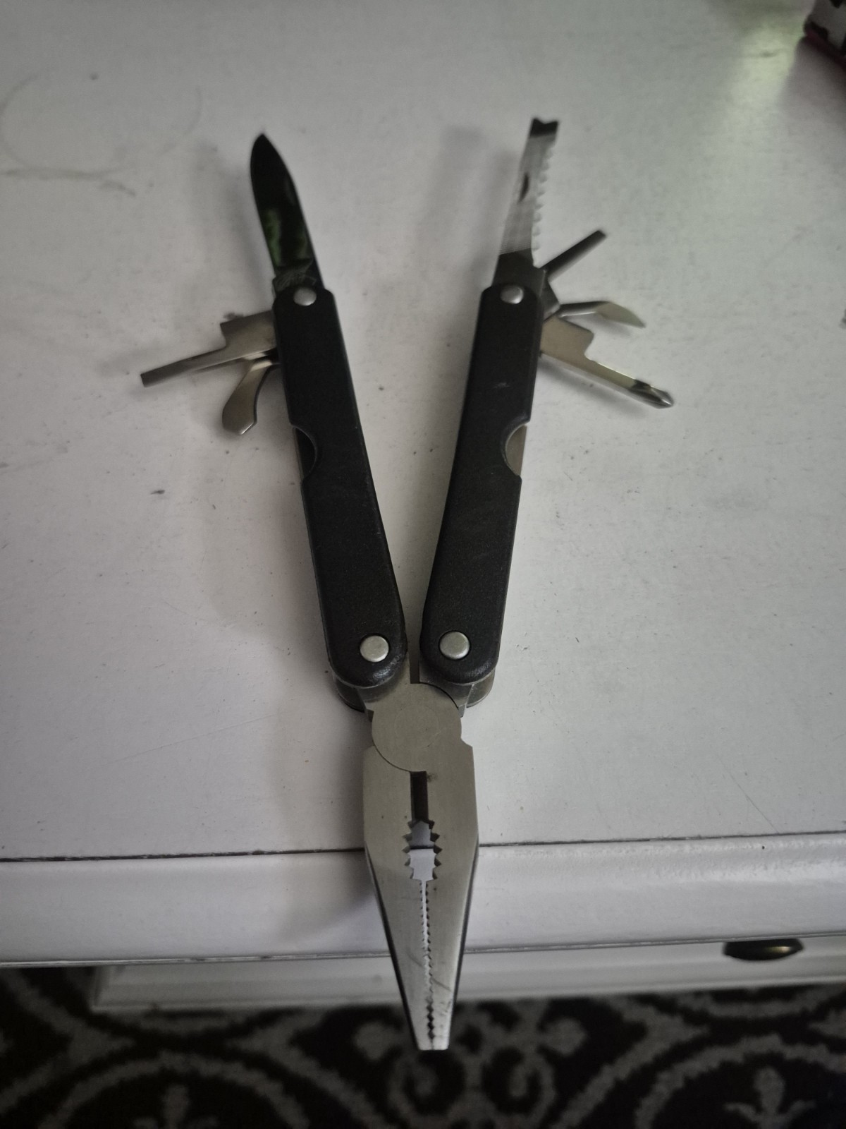 Multi-Tool Multitool Mountain Quest (13-in1) Black w/Sheath Camping NEW OPEN BOX