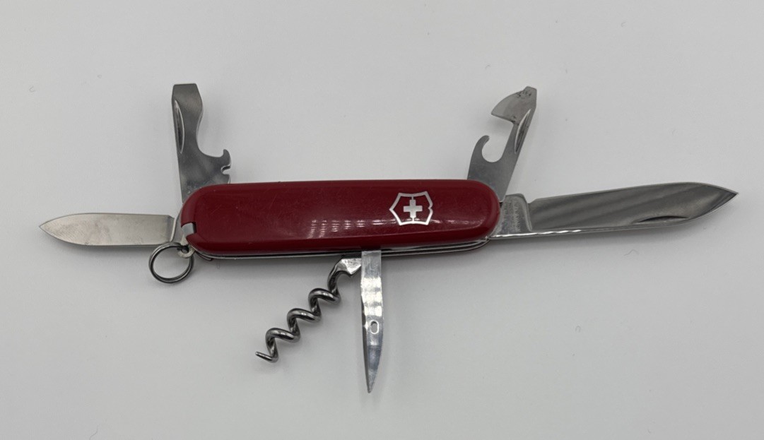 Victorinox Tourist Swiss Army Knife Red 84mm Folding Pocket Multi-Tool EDU