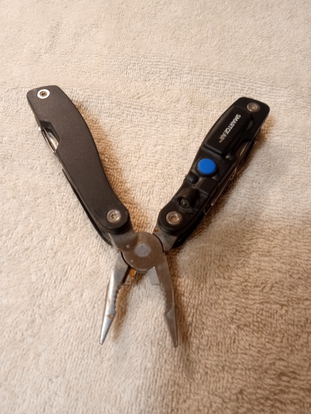 Smart Gear USB Rechargeable Flashlight Multi-Tool