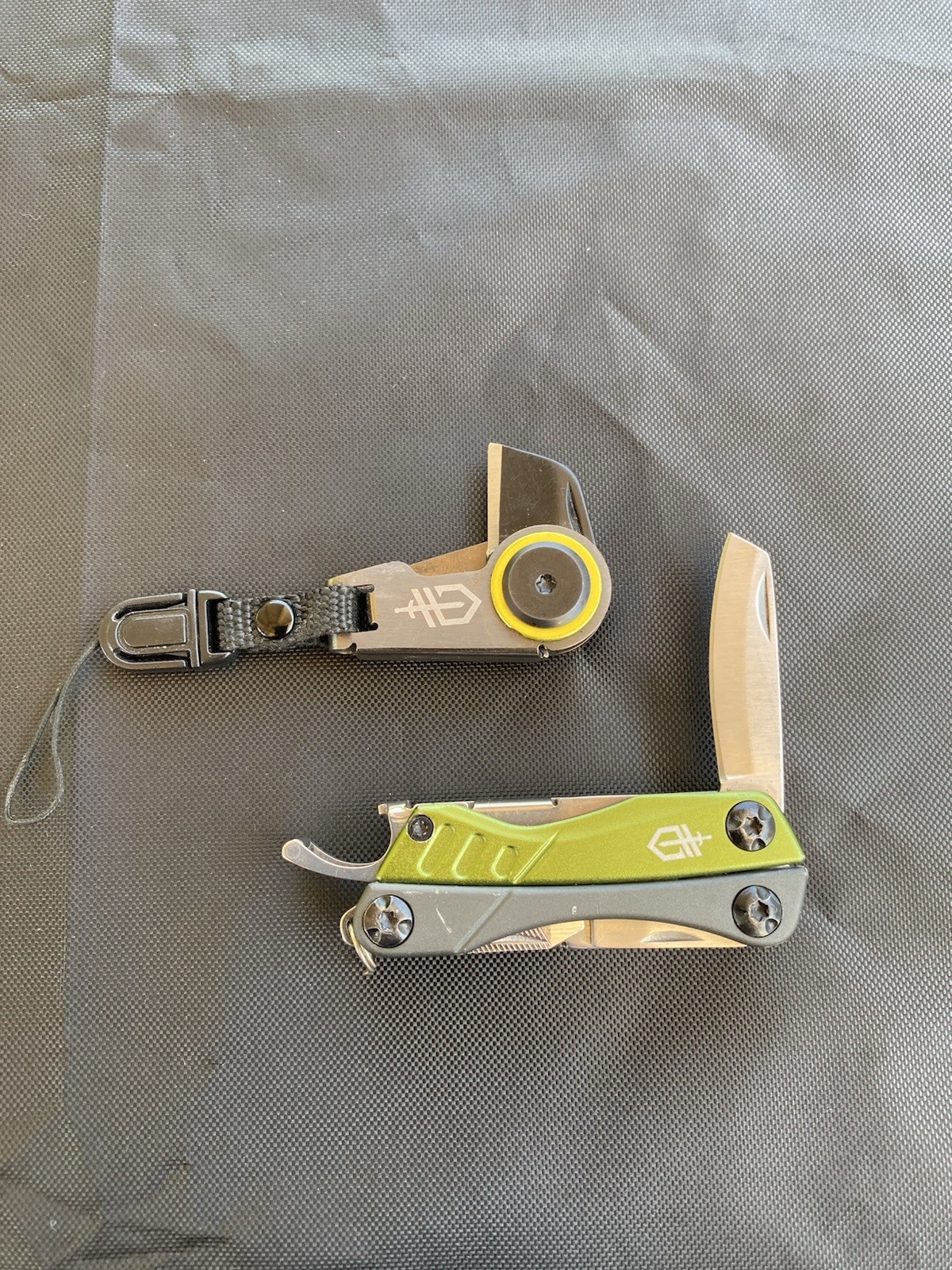 GERBER Dime Multi Tool & Keychain Knife Green Lanyard Zipper Pull L@@K L@@K!
