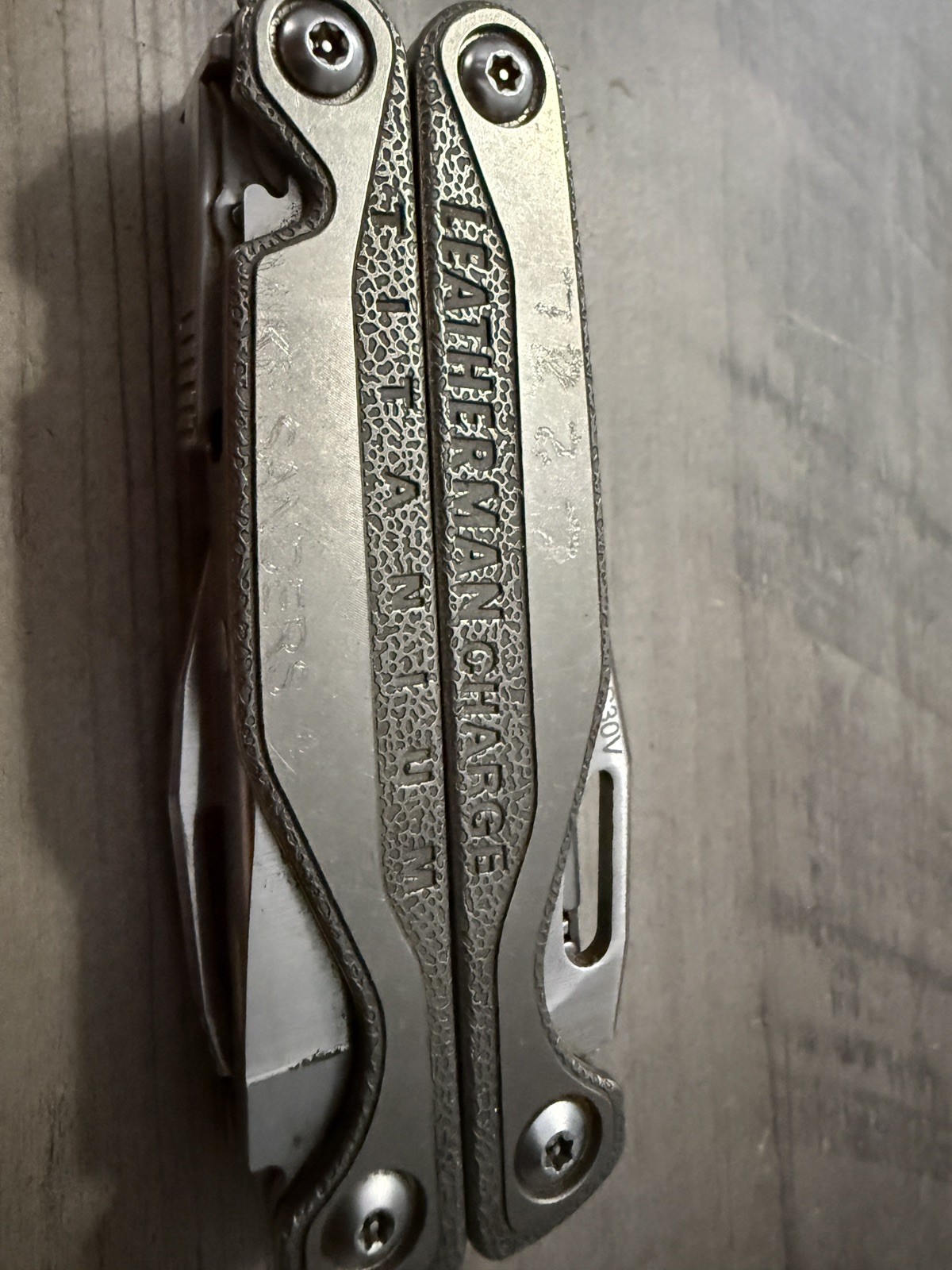 Leatherman Charge Ti Titanium Multi-Tool w/ Pocket Clip Tested Excellent Cond.