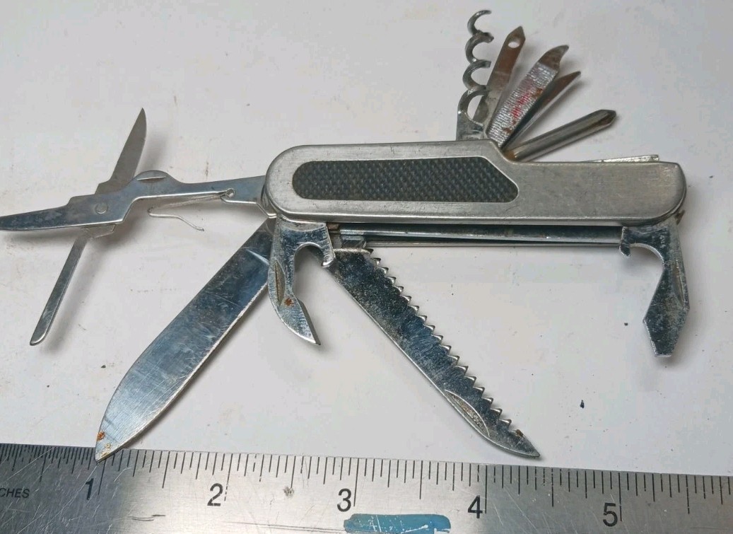 Stainless Steel Multi Tool Pocket Knife With Scissors Saw Corkscrew