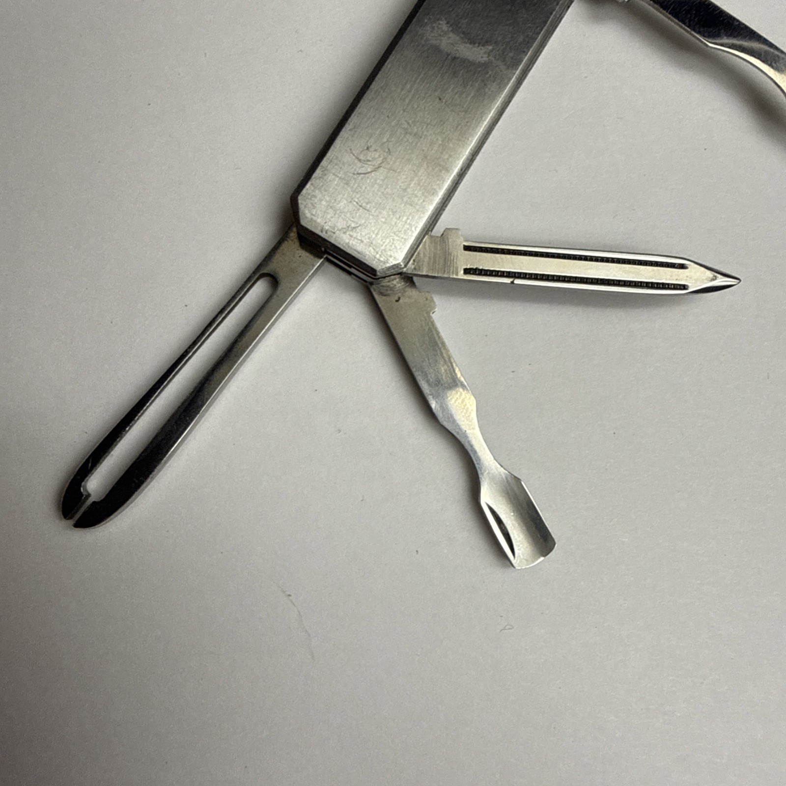 Studio Italy Rostfre Regdes Small Thin Mini Multi-Tool Pocket Knife Scissors Lot