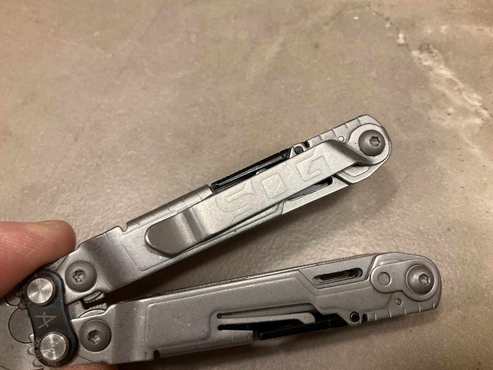 SOG PowerPint Mini Compact Stainless Steel Pocket Multi Tool 18