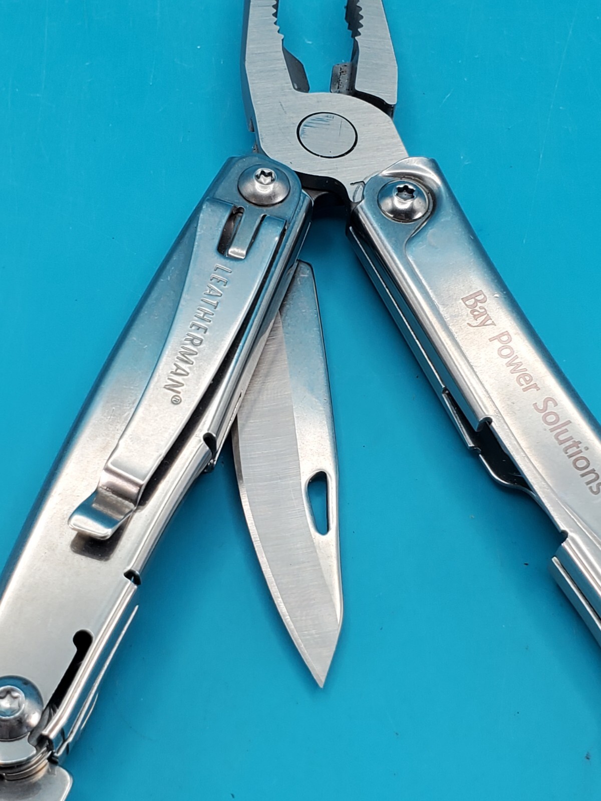 Leatherman Rev 3.8″ Multi-Tool, Stainless! *GENERAC BAY POWER SOLUTIONS*
