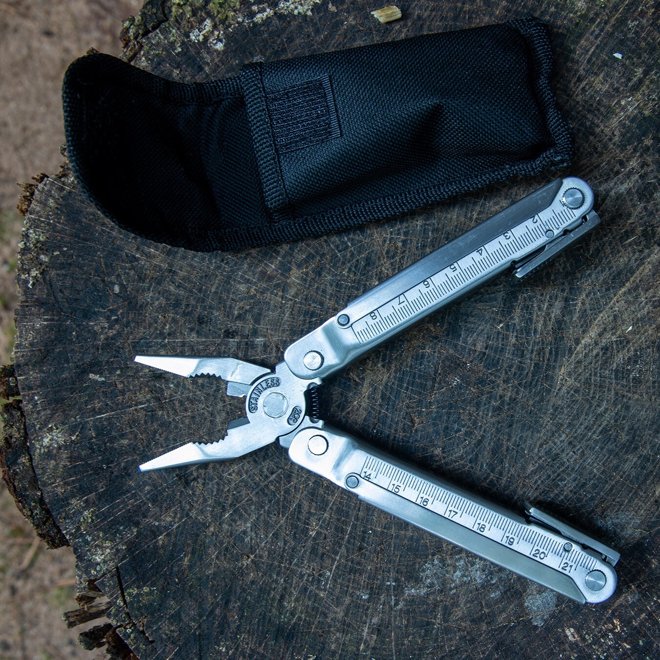 Multitool 14 in1 – Multifunctional Knife and Pliers – All in One Multi tool