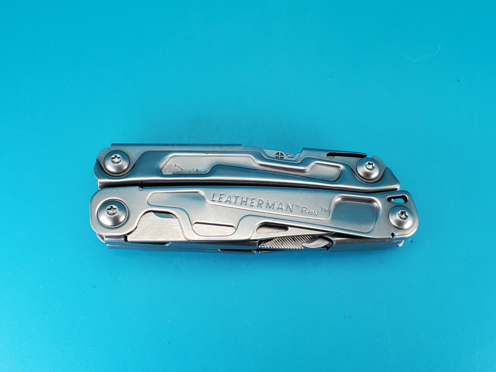 Leatherman Rev 3.8″ Multi-Tool, Stainless!