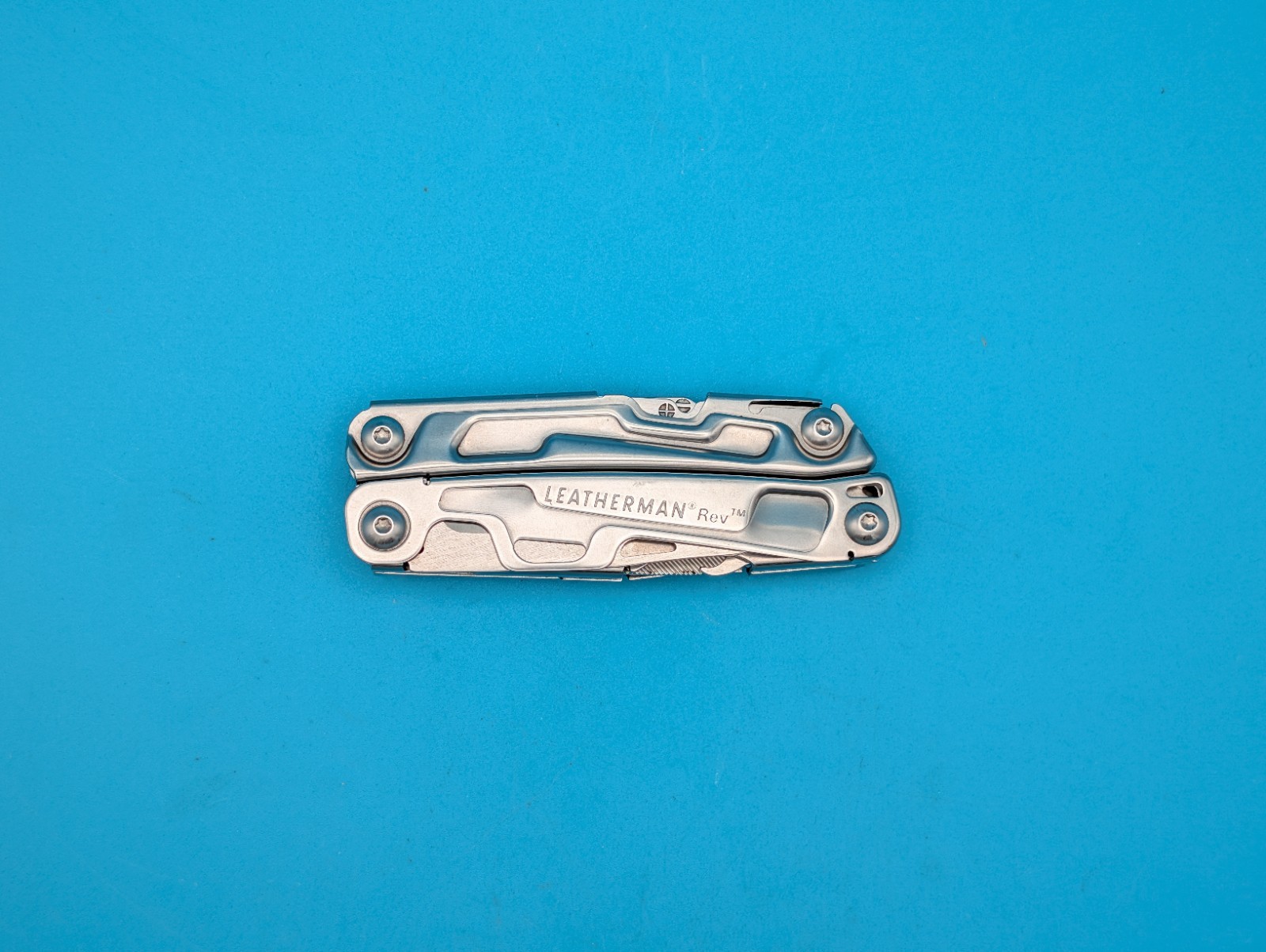 Leatherman Rev 3.8″ Multi-Tool, Stainless!