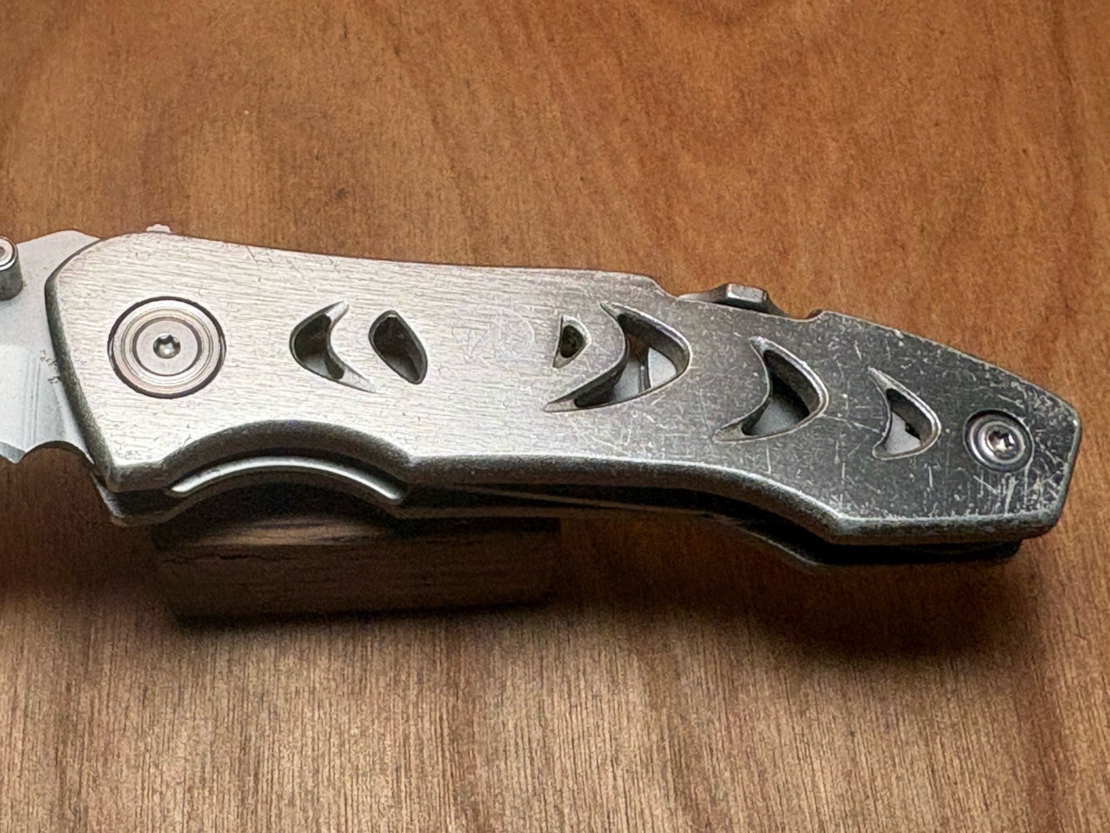 Leatherman C303 420HC Combo Blade Liner Lock Aluminum Handle Carabiner GREAT!