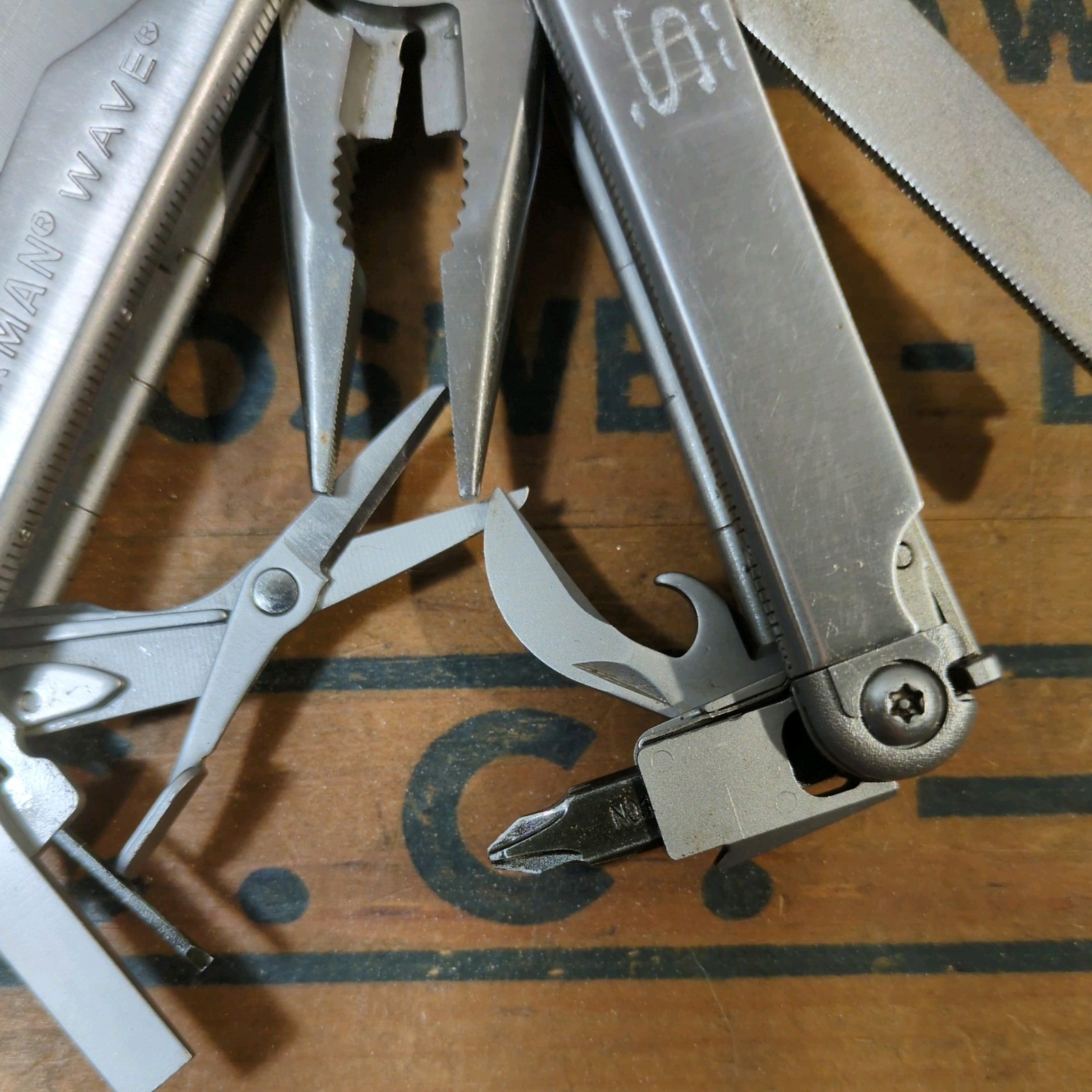 Leatherman USA Wave 2nd Generation Multi-Tool