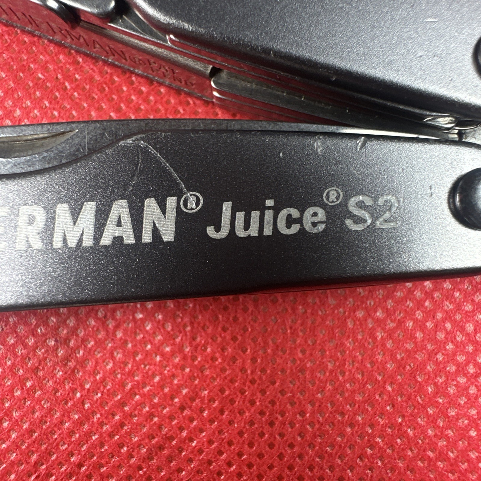 Retired Grey Gen 1 Leatherman Juice S2 Multitool, Great EDC!