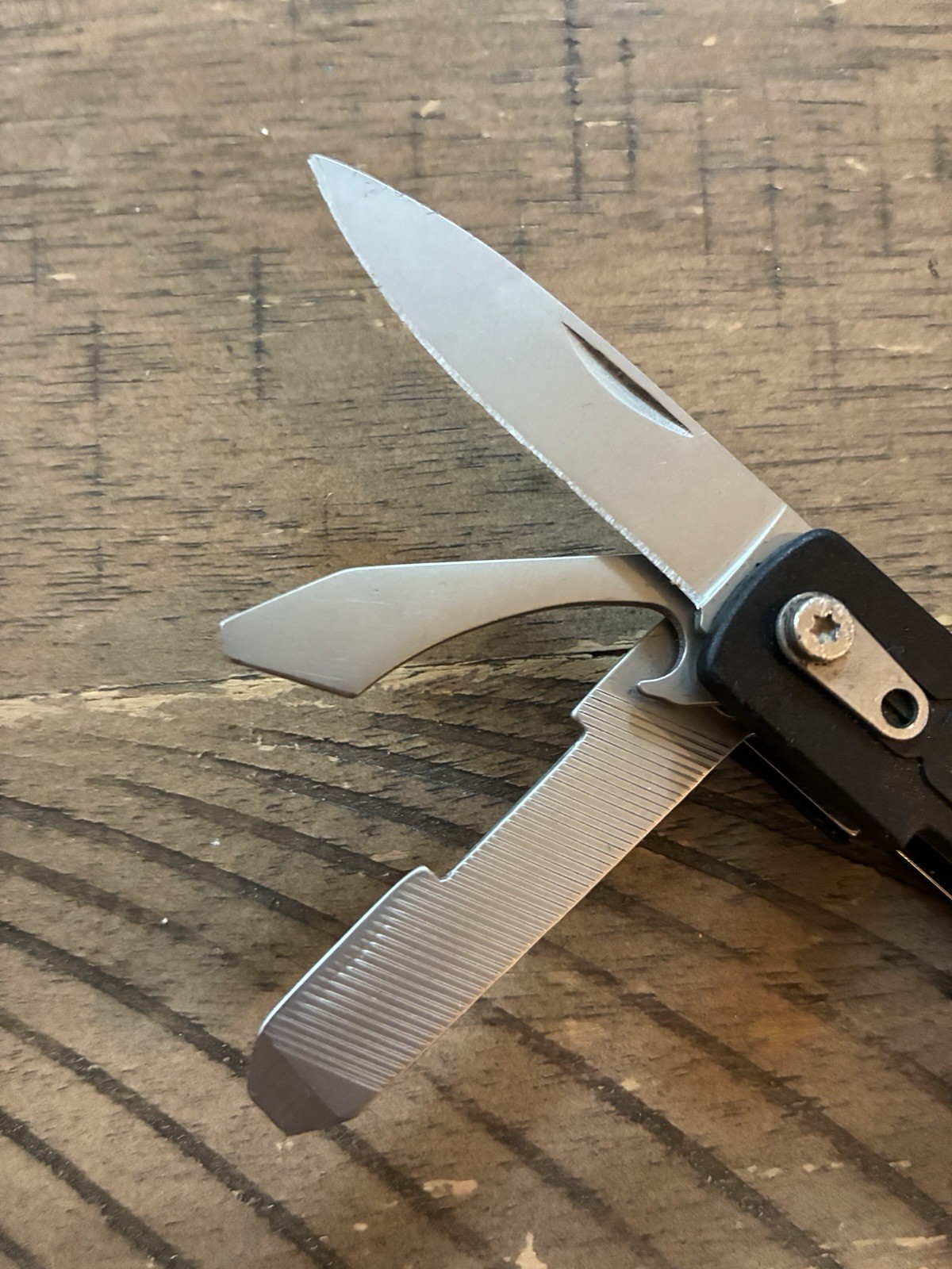 SOG Micro ToolClip Multitool