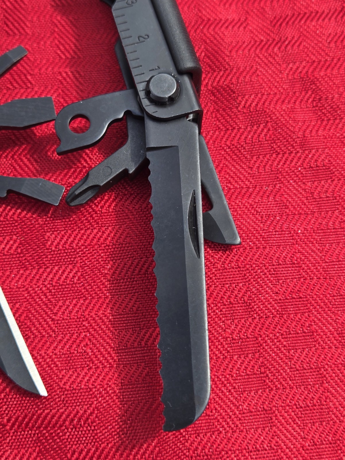 GERBER MP600 Black Oxide Finish Multi Tool Knife Plier w/sheath Carbide USA EXC